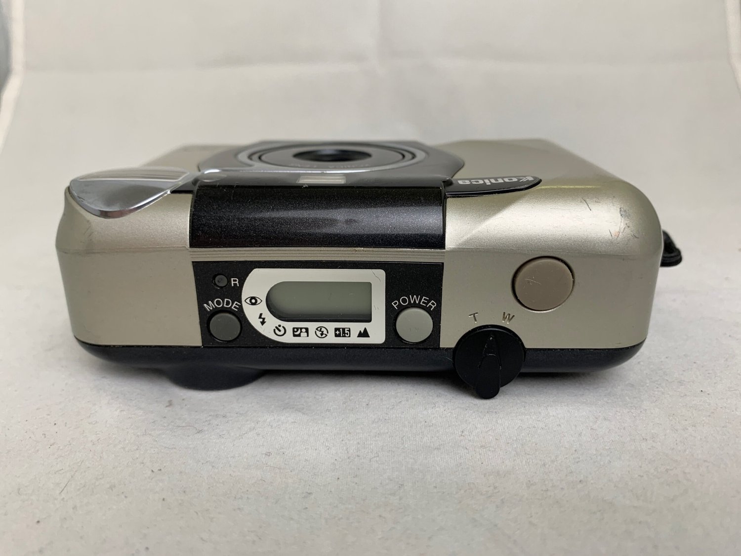 Konica Z up 70 Super (*) — Camera Center