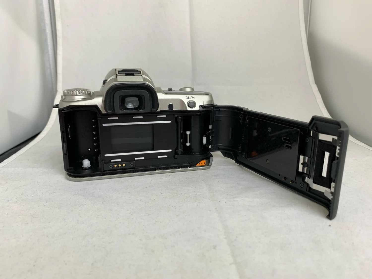 ペンタックススポーツマチック Pentax ZX-50 w/35-80 (*) — Camera Center