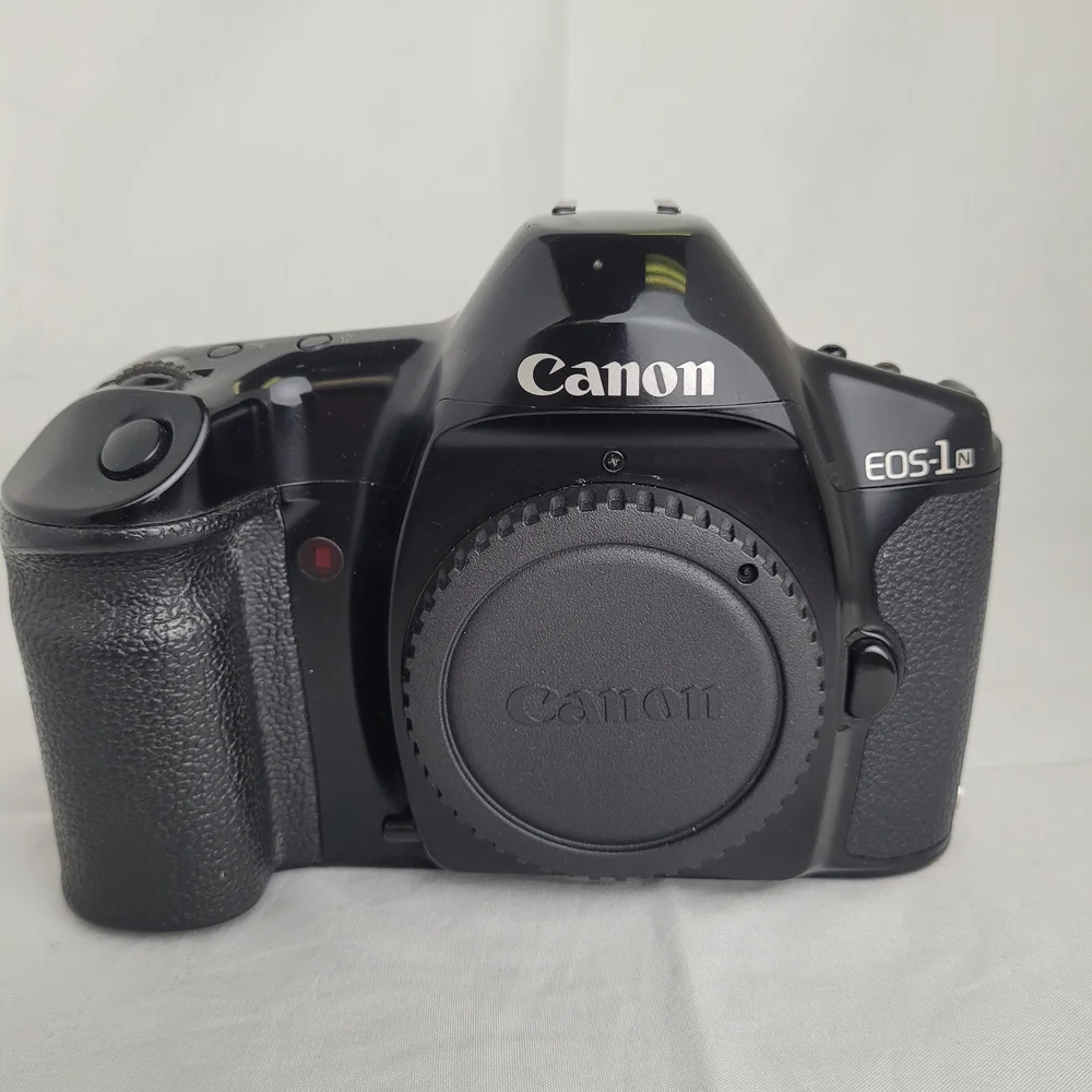 Canon Eos-1N Body PB-E1付き 2726 Canon EOS-1n body (*) — Camera Center