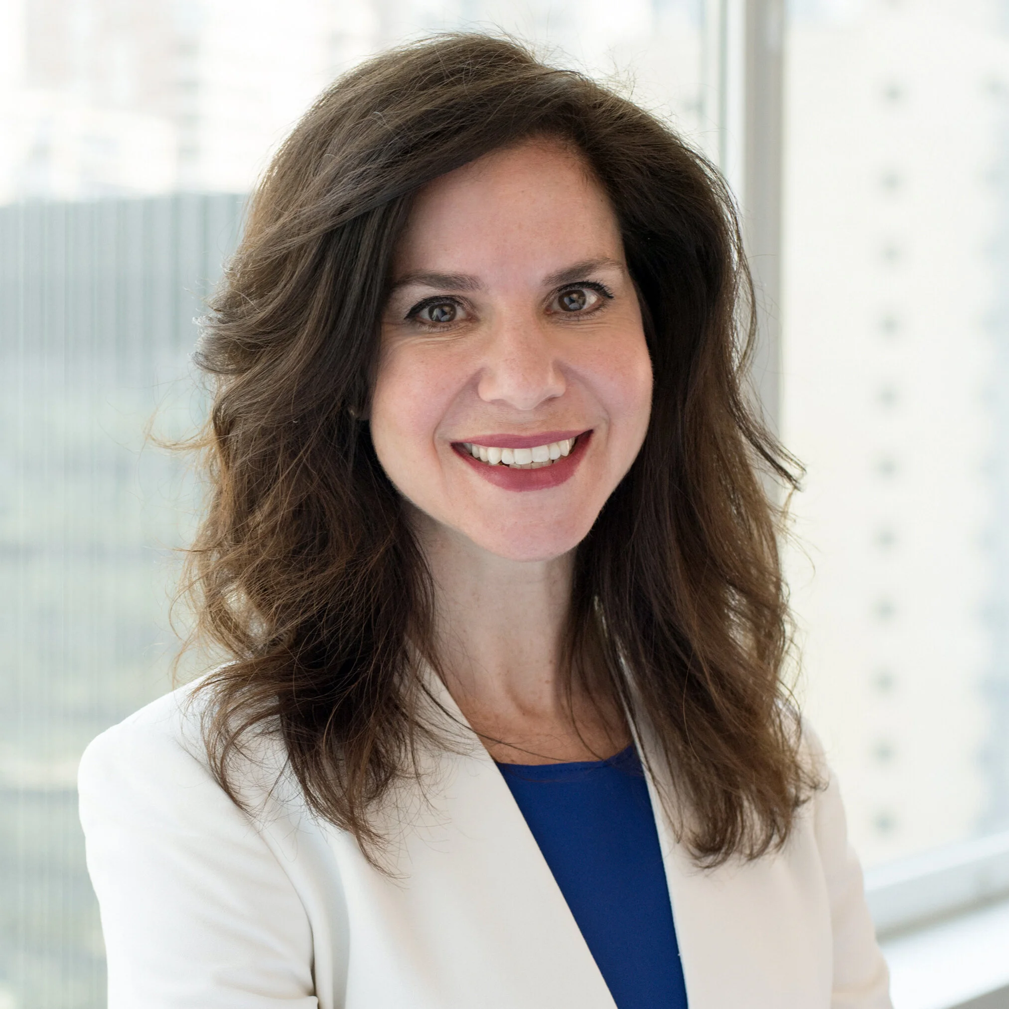 Lisa K LinkedIn.jpg