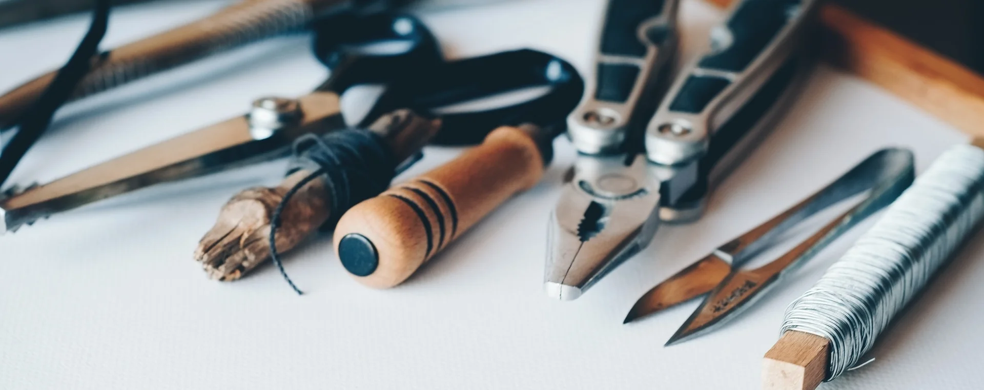 tools 1 pexels-photo-301703.jpeg