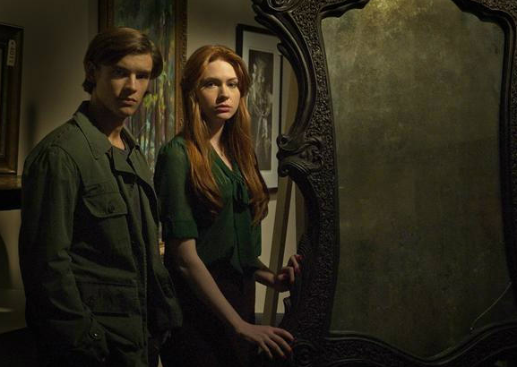 Oculus Karen Gillan and Brenton Thwaite