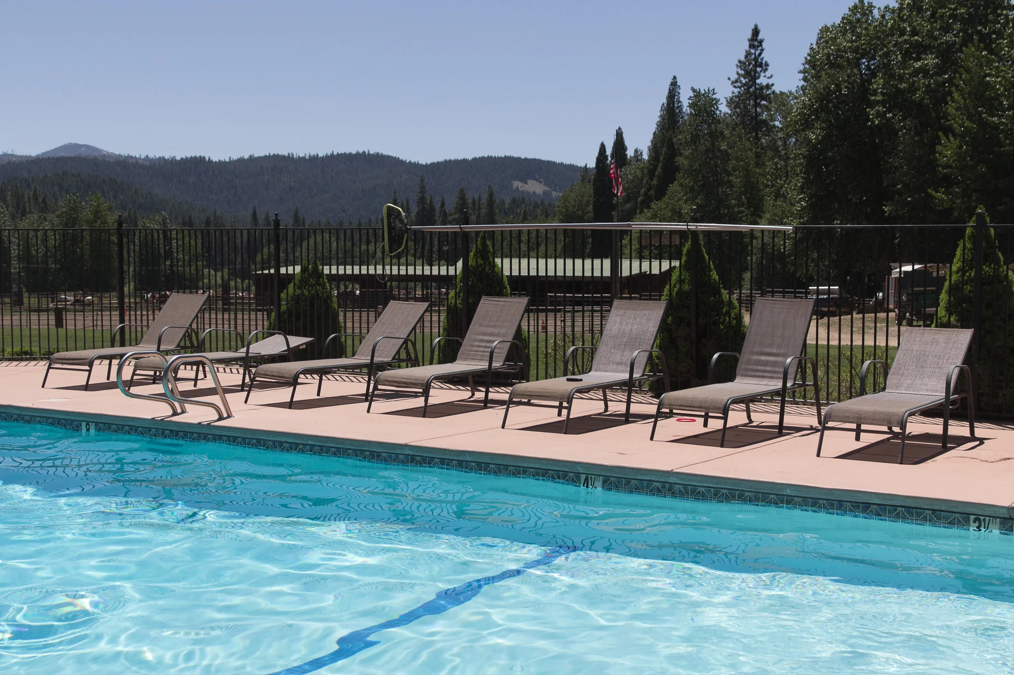 pool-1.jpg