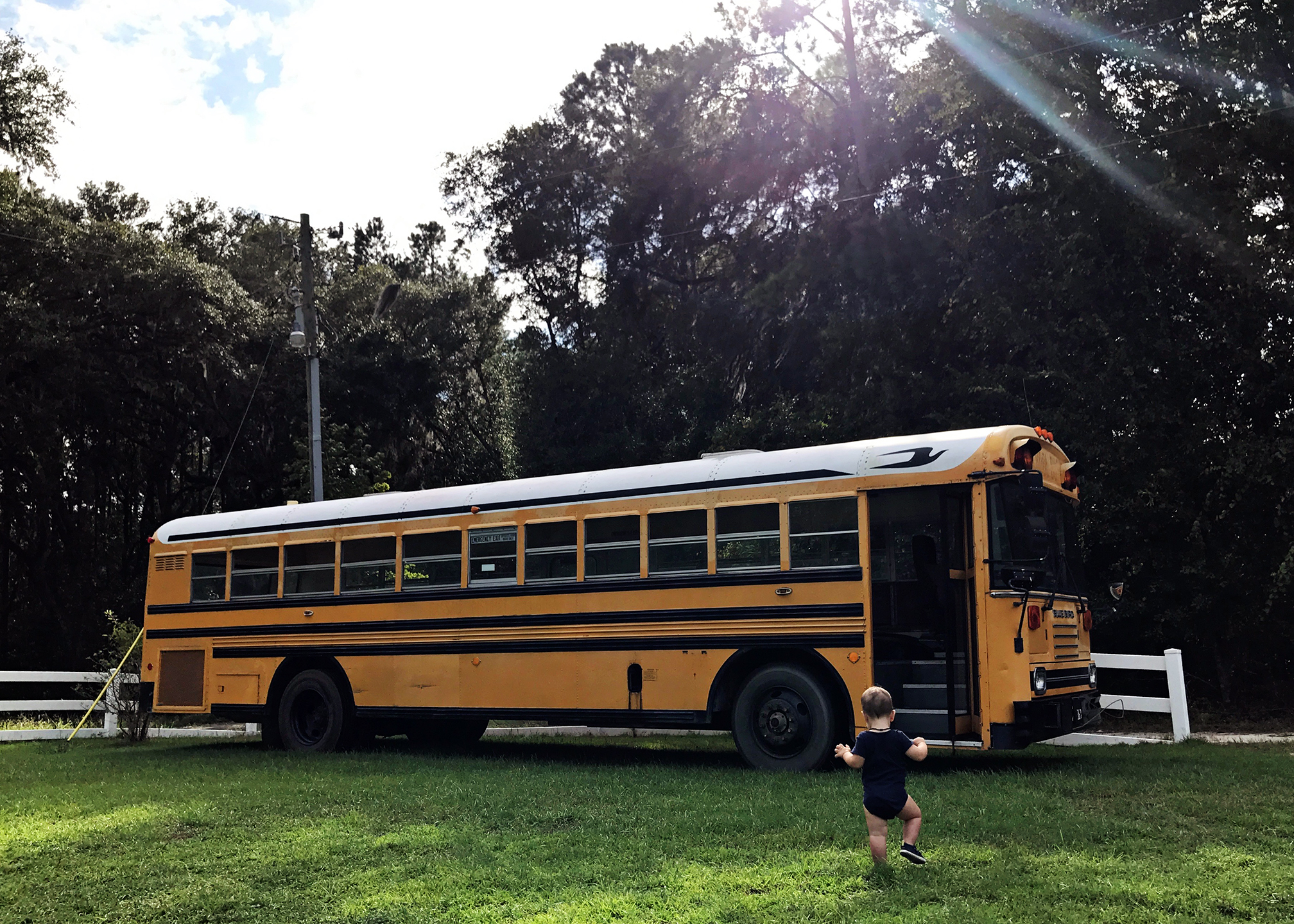 themeasureofus_bus_5.jpg