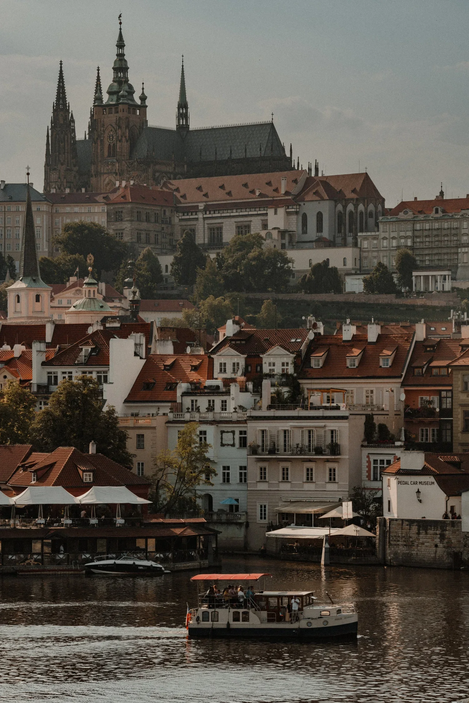 Prague_CzechRepublic.webp