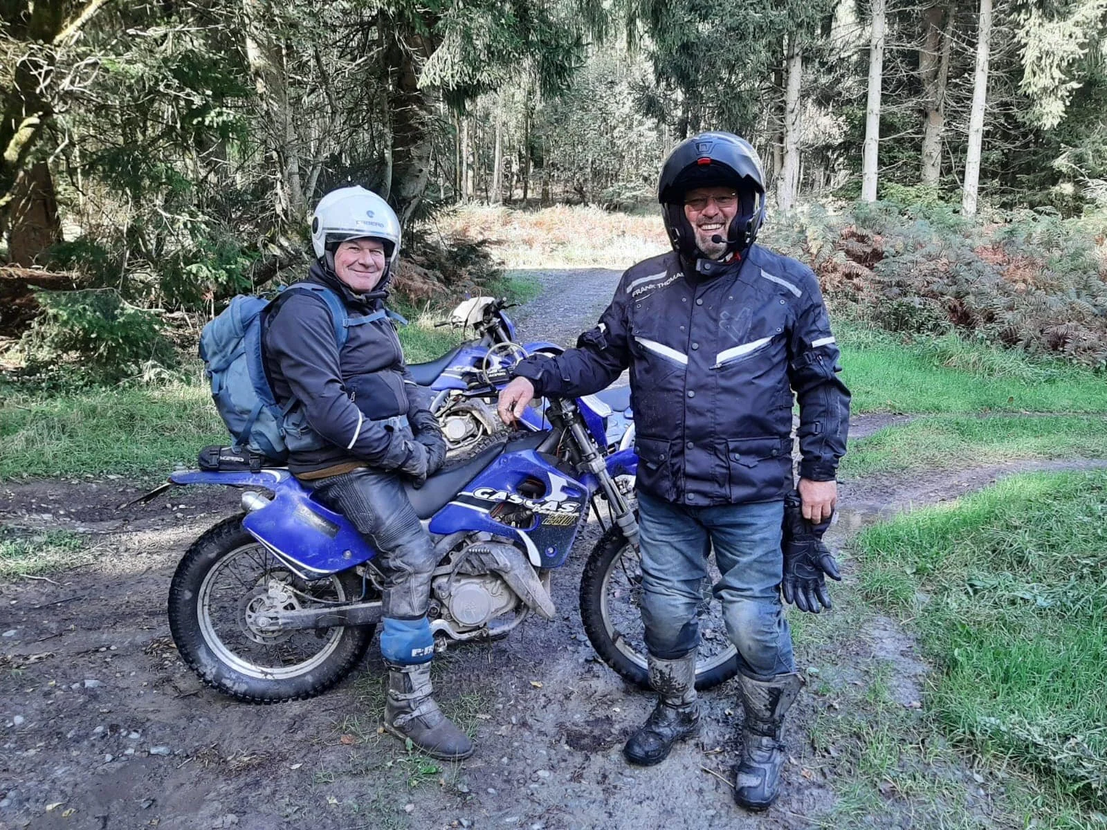 Spent this morning Green Lane trail riding with Bob Dixon. What a great day and a lot of fun! Of course, I now want a trail bike 🤣🤣🤣