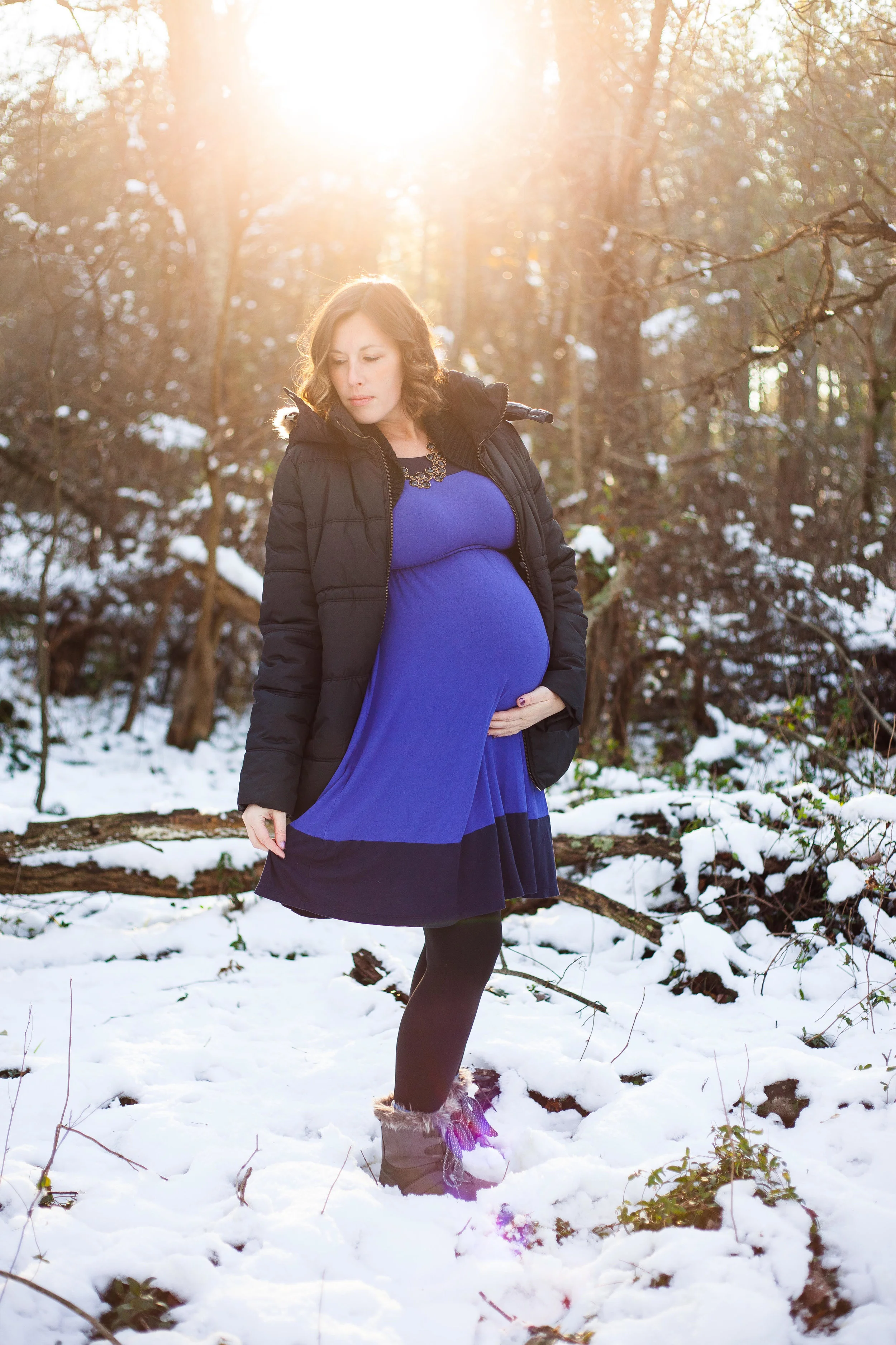 bailey-snowy-maternity-session-8063.JPG
