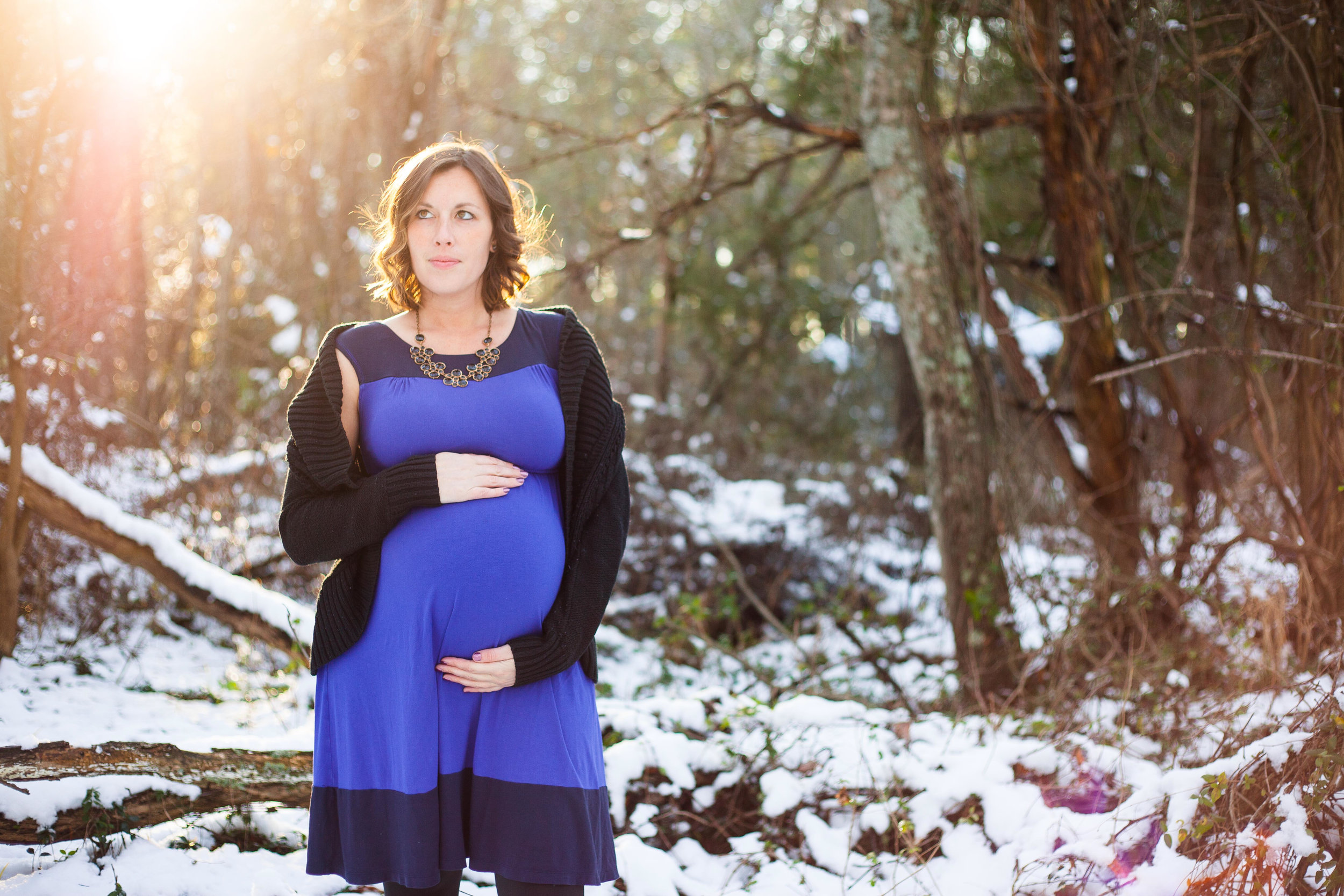 bailey-snowy-maternity-session-8093.JPG
