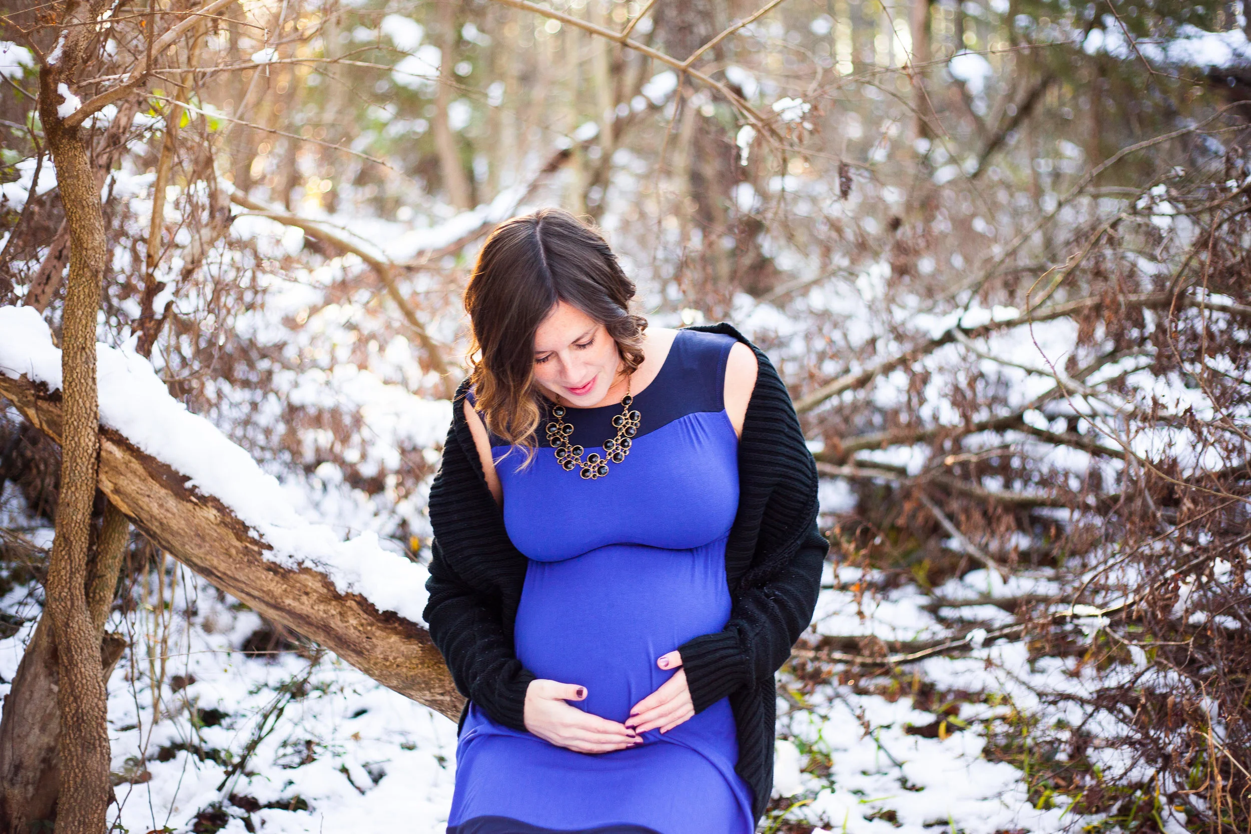 bailey-snowy-maternity-session-8118.JPG