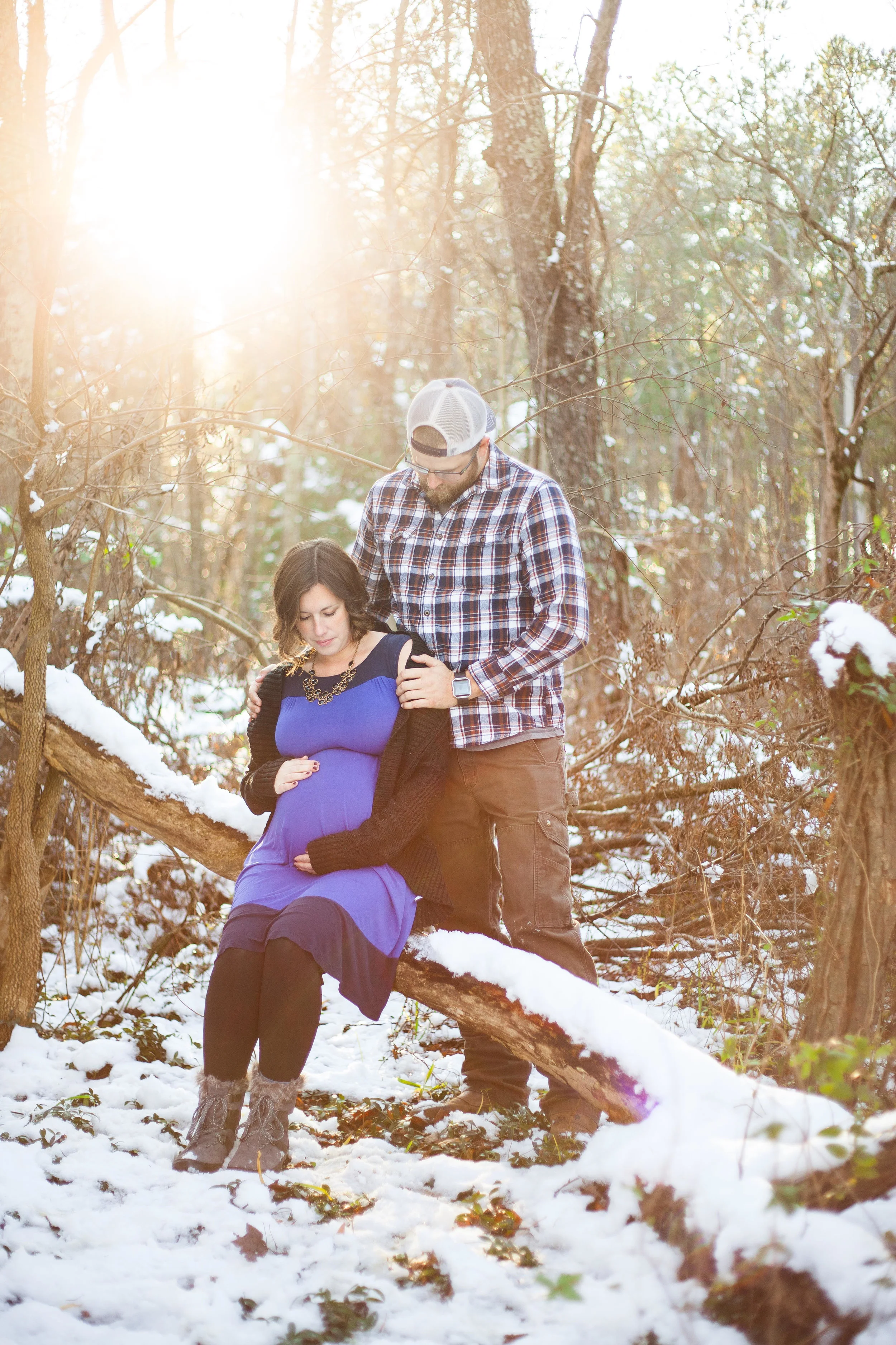 bailey-snowy-maternity-session-8130.JPG