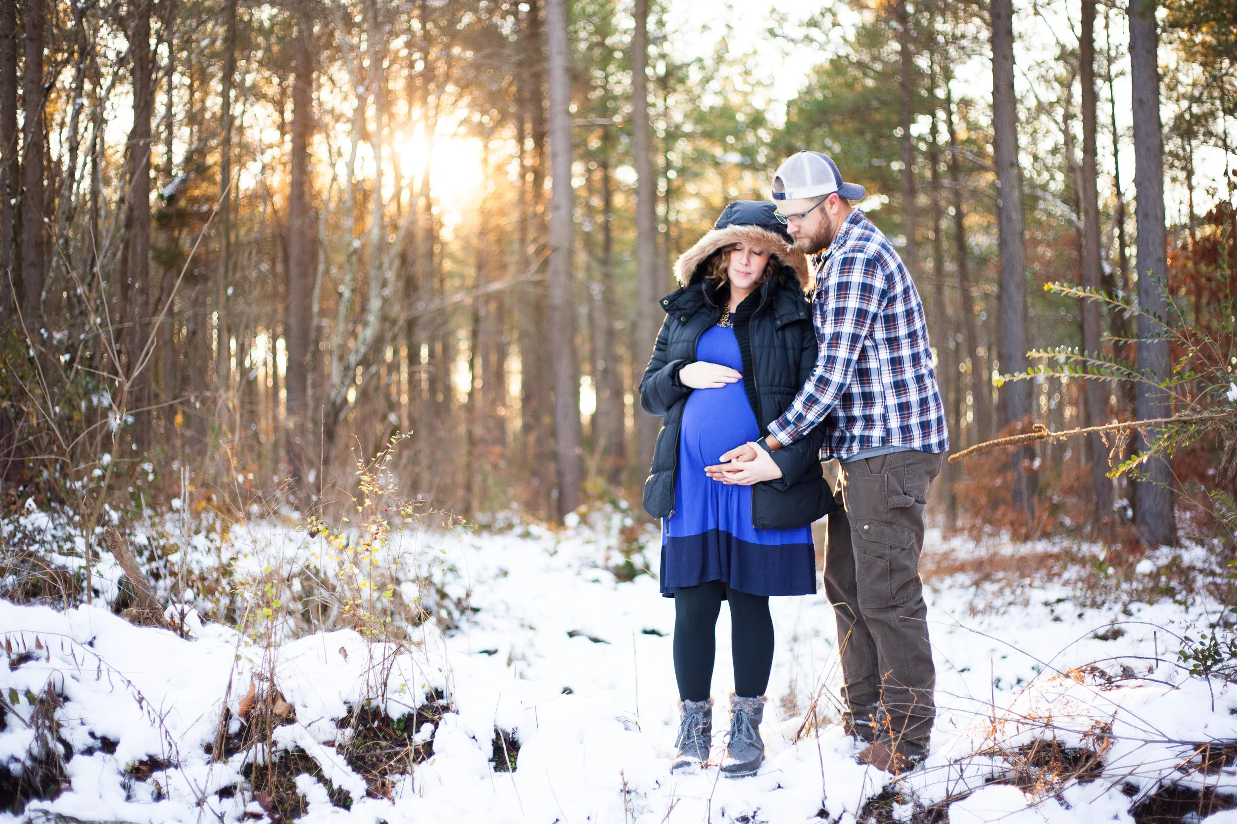 bailey-snowy-maternity-session-8292.JPG