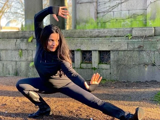 🧘ASANA🧘&zwj;♂️Skandasana🧘⁠
⁠
This week, and this month as we embody the theme of SPANDA, we are embracing the pulsation + vibration of life.⁠
⁠
Skandasana is a deep stretch in different directions. This push/pull of life, and this asana posture, i