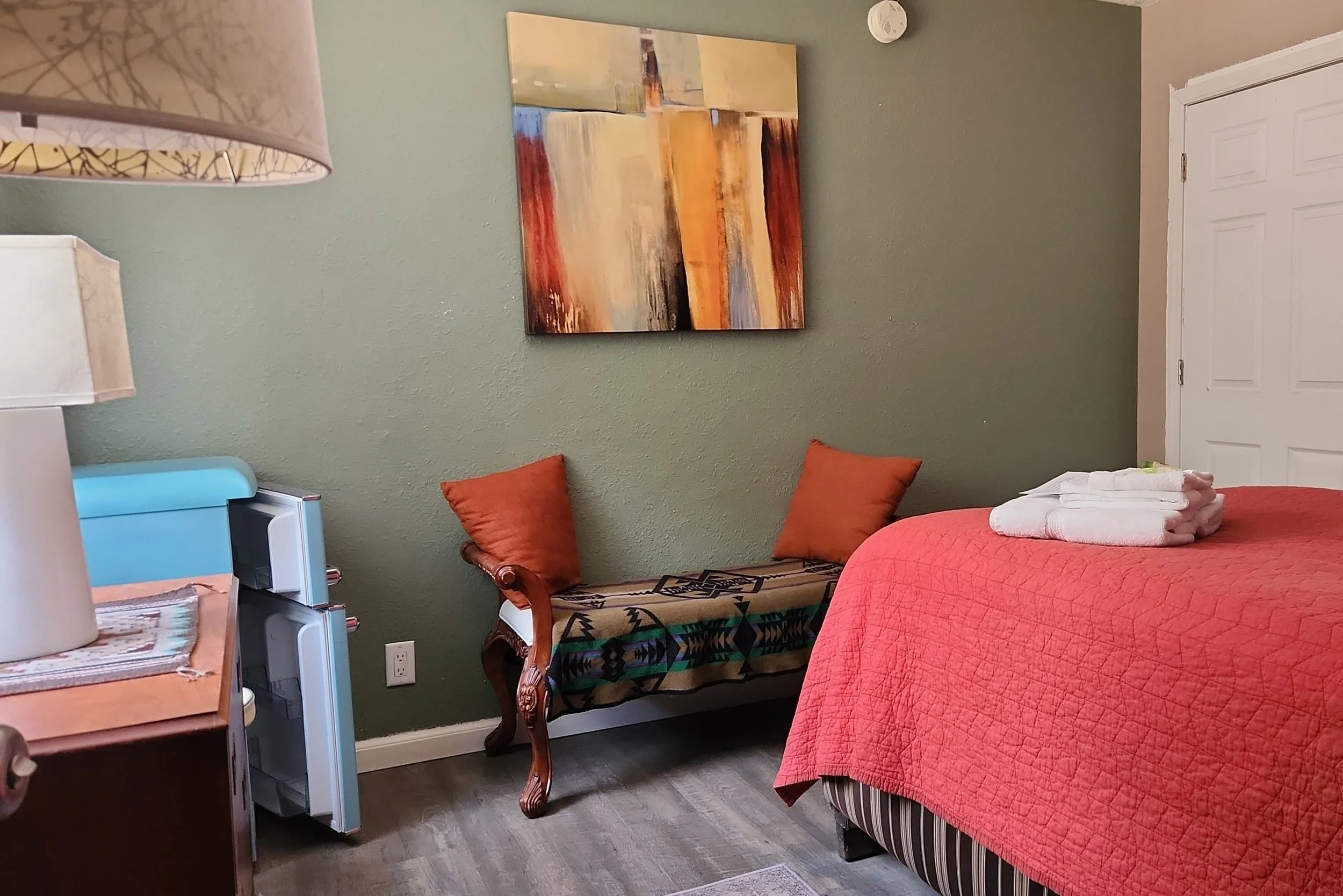 Gold Rush Room 3.jpg