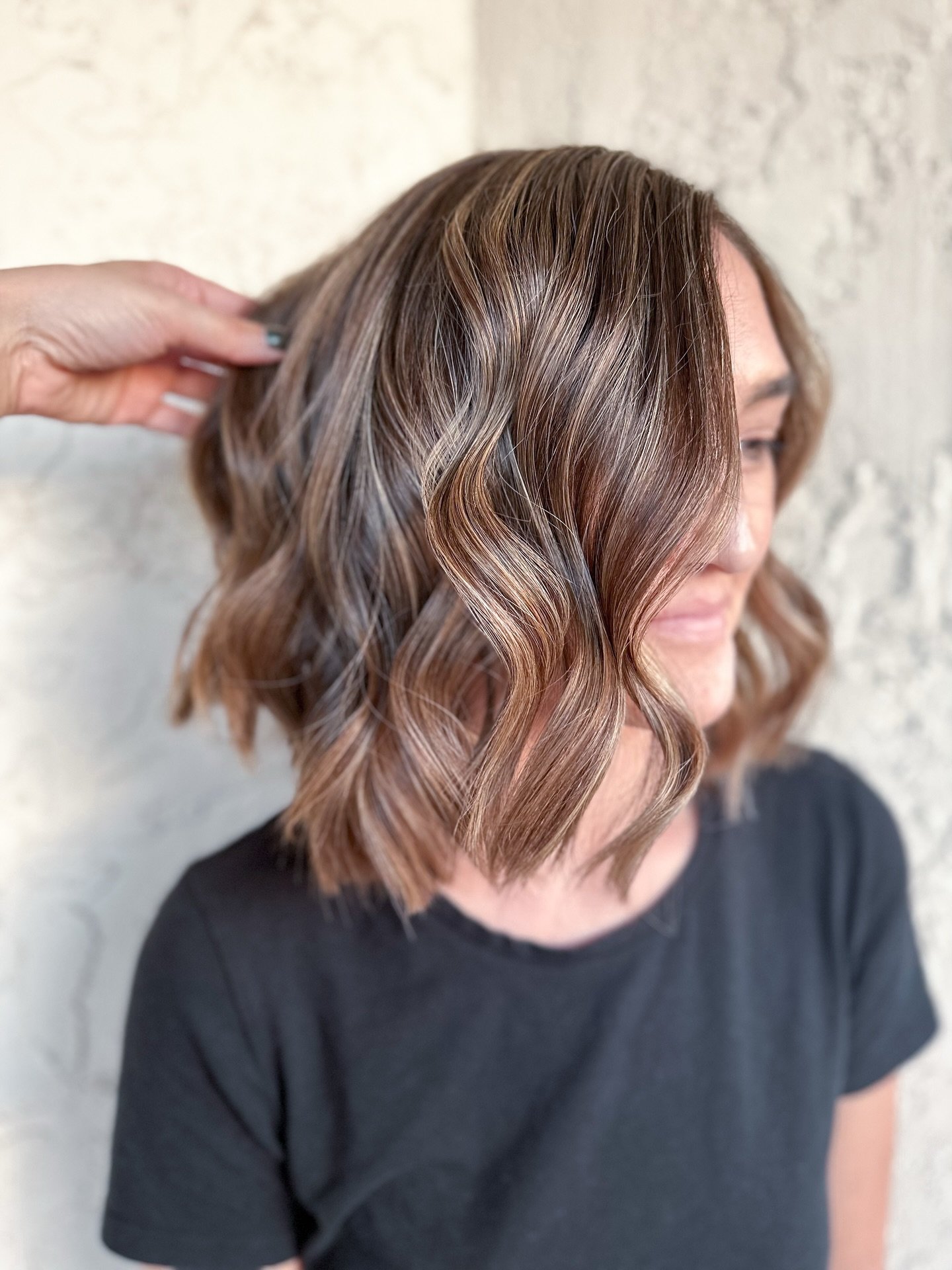 Disclaimer: this is not a dig at my blonde clients. I love you and if the style fits for you, I will always support you! That being said&hellip;

To all my non blondes&hellip;Pantone will have you believing that the only acceptable answer is to be a 