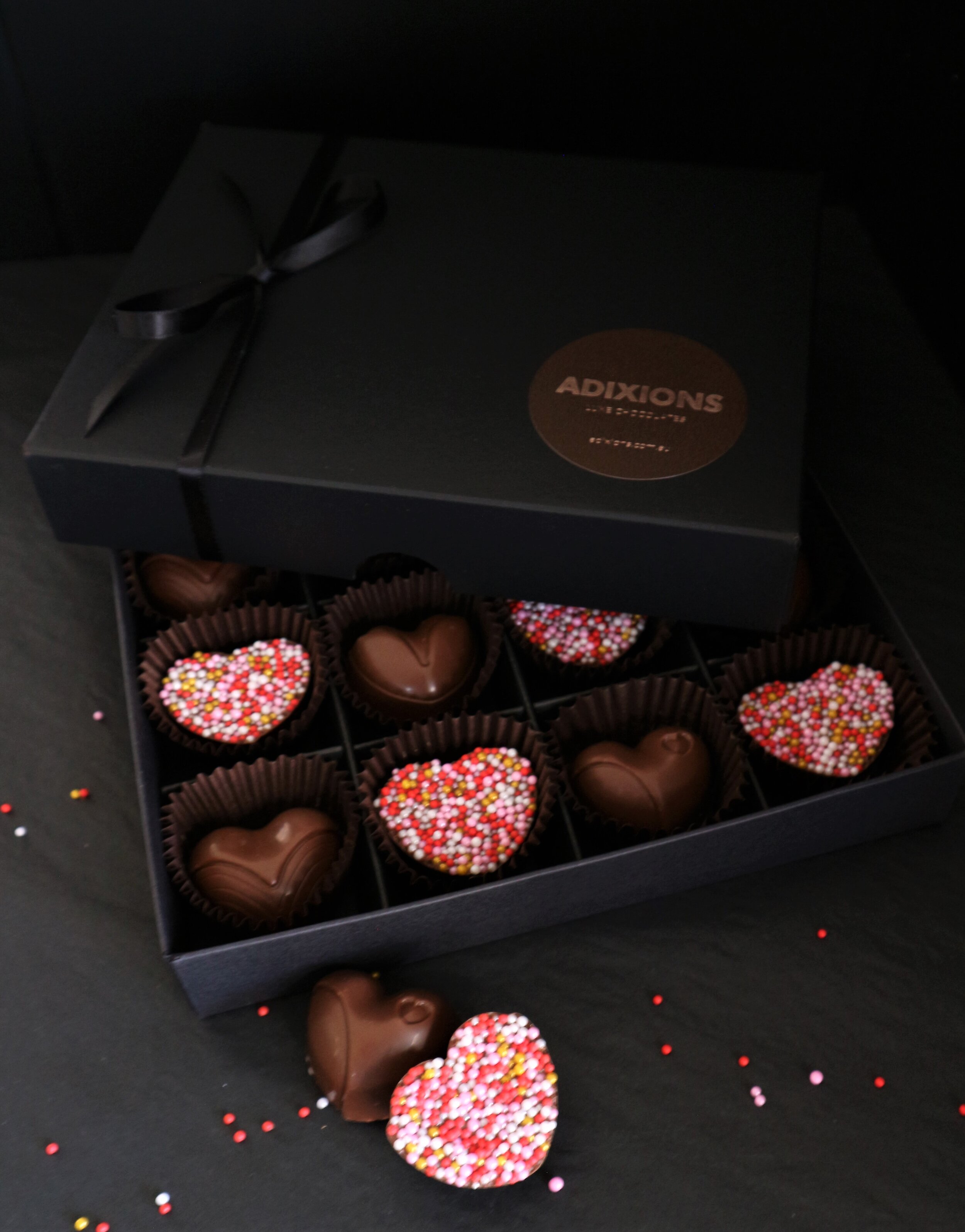 Luxe Box of 12 Retro Milk Chocolate Freckles