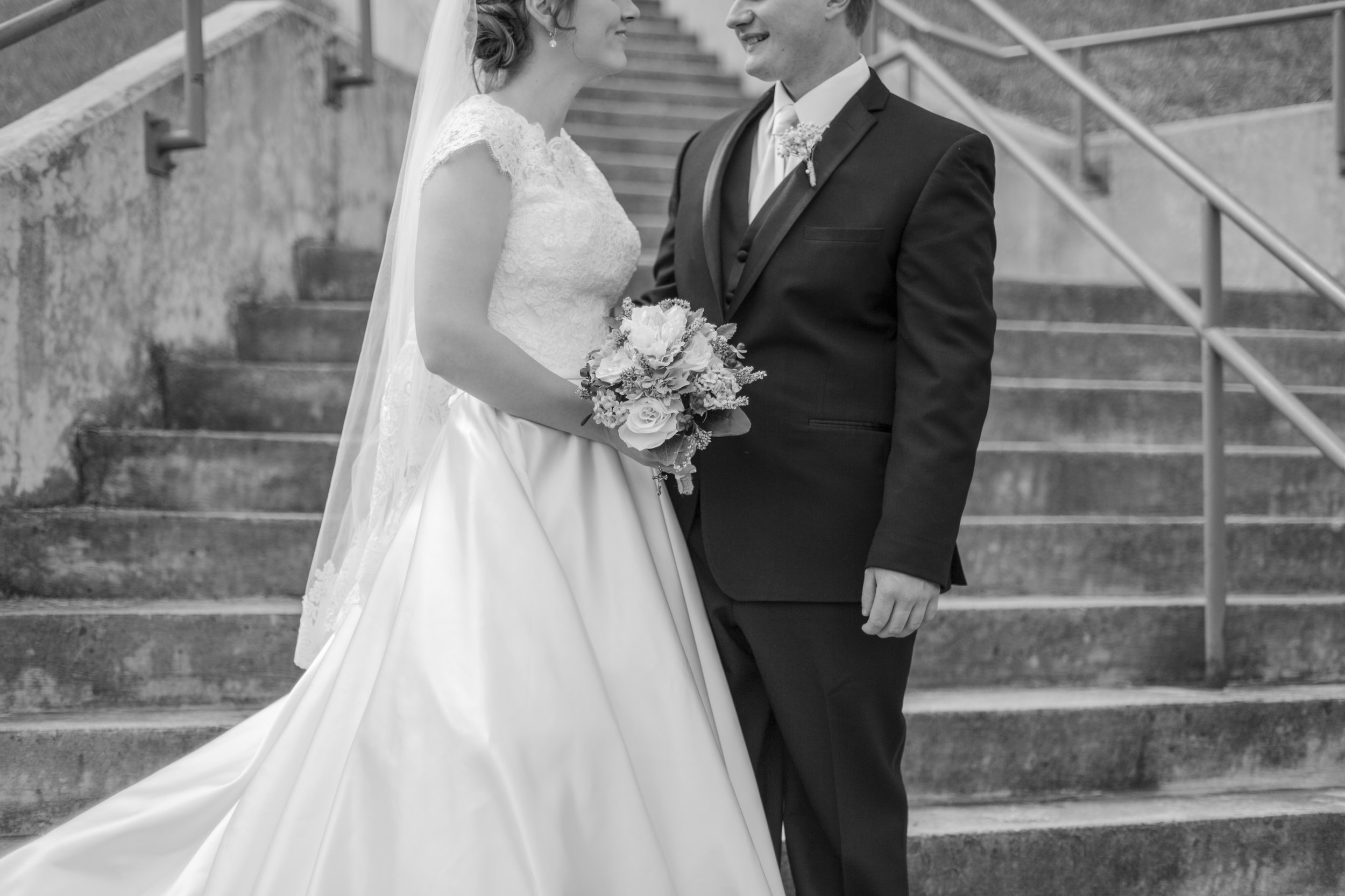 Hannah & Thomas - 173 B&W.jpg