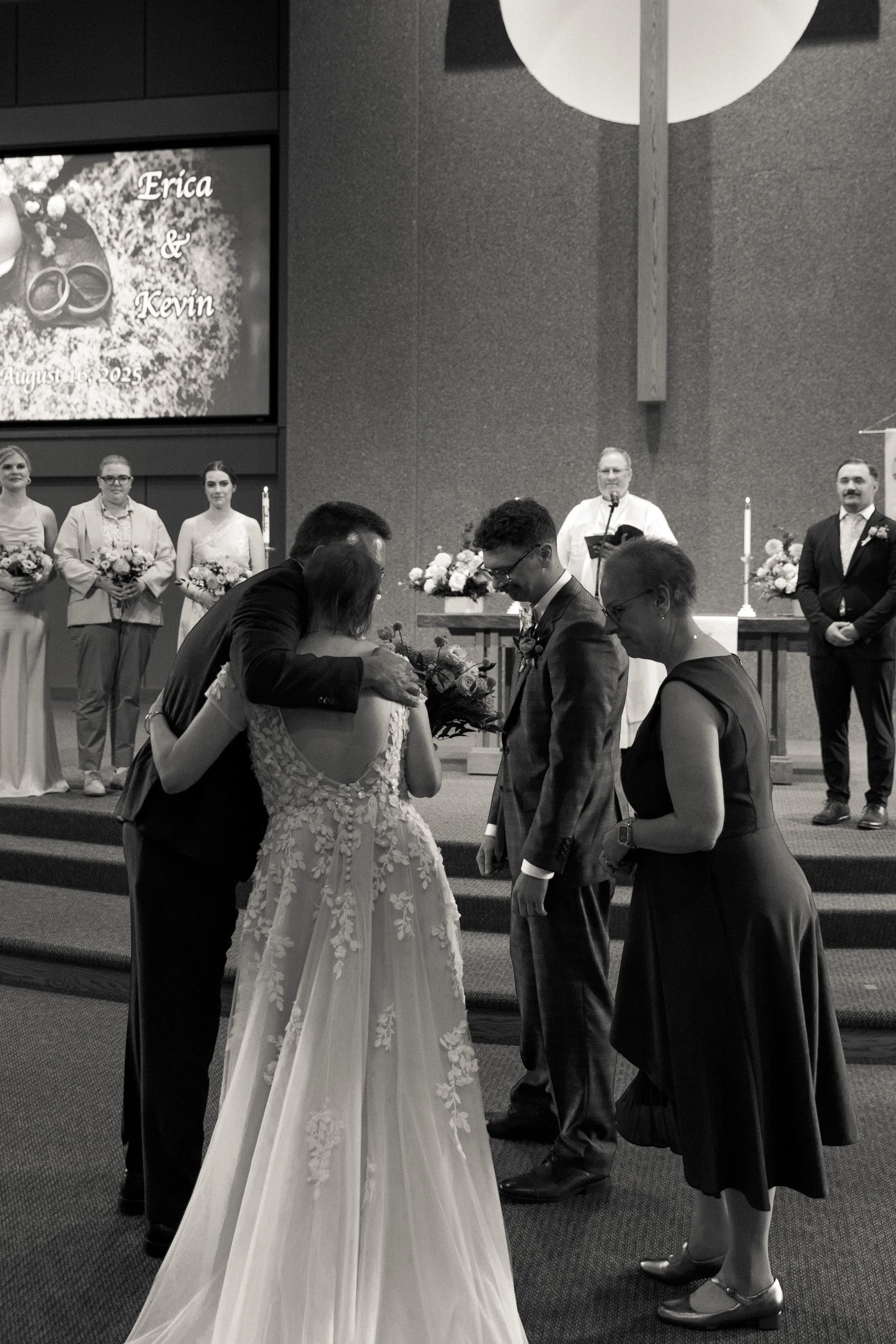 Erica_Kevin_Wedding-317 B&W.jpg