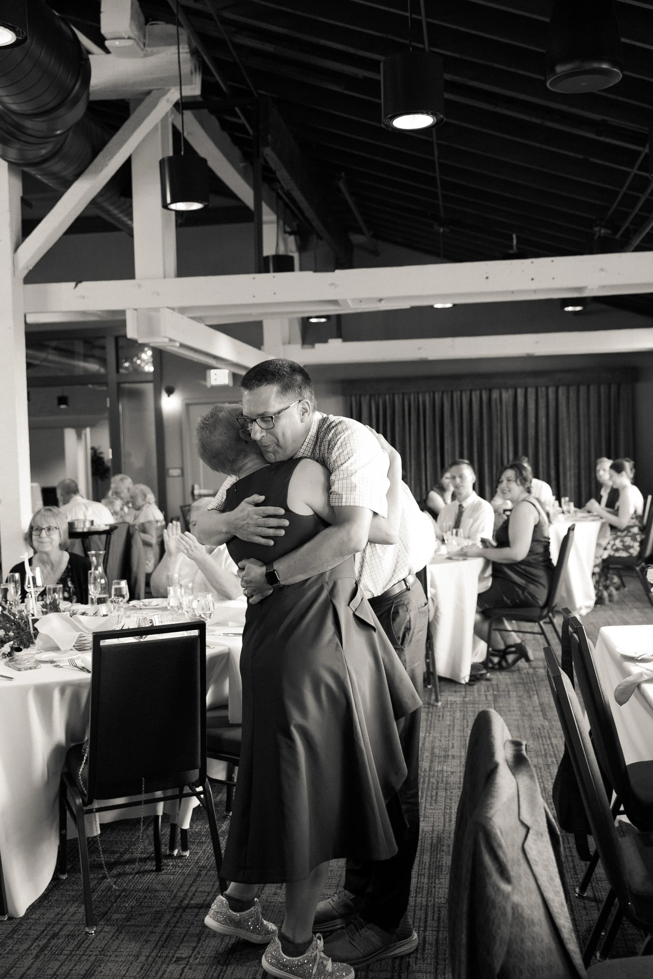 Erica_Kevin_Wedding-490 B&W.jpg