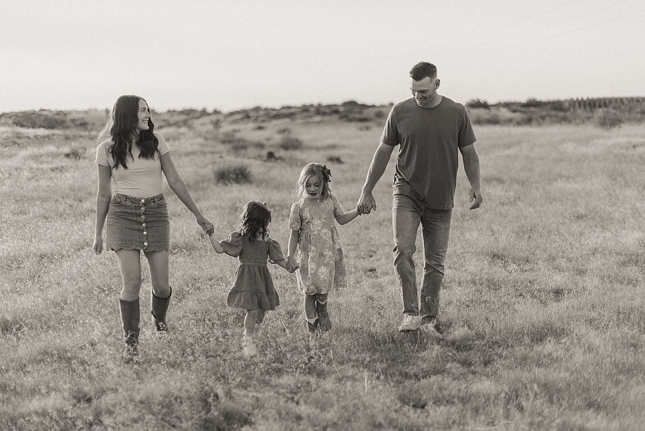 KenziPetersonPhotography_TwinFallsPhotographer_TwinFallsFamilyPhotographer_7863.jpg