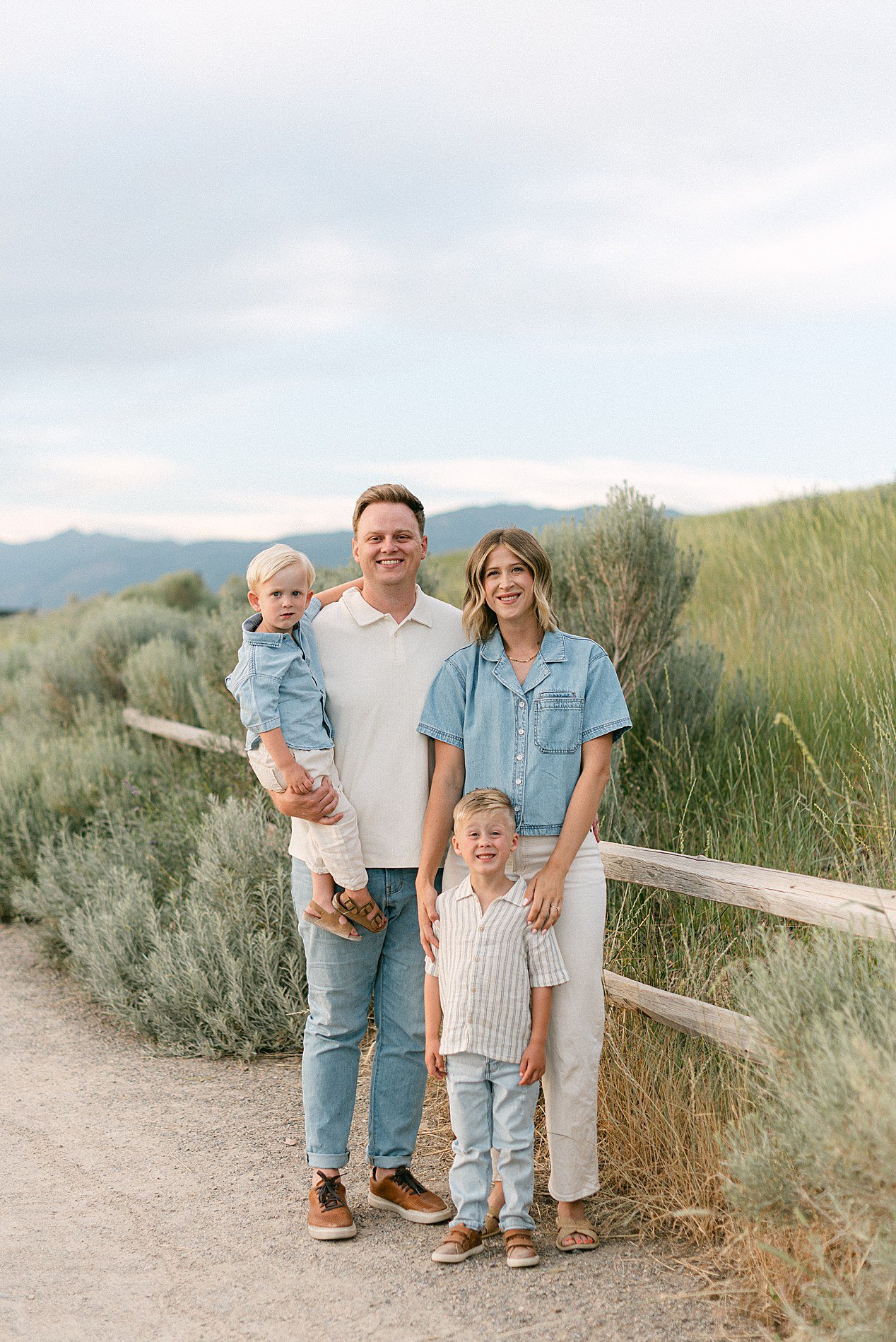 KenziPetersonPhotography_TwinFallsPhotographer_TwinFallsFamilyPhotographer_7892.jpg
