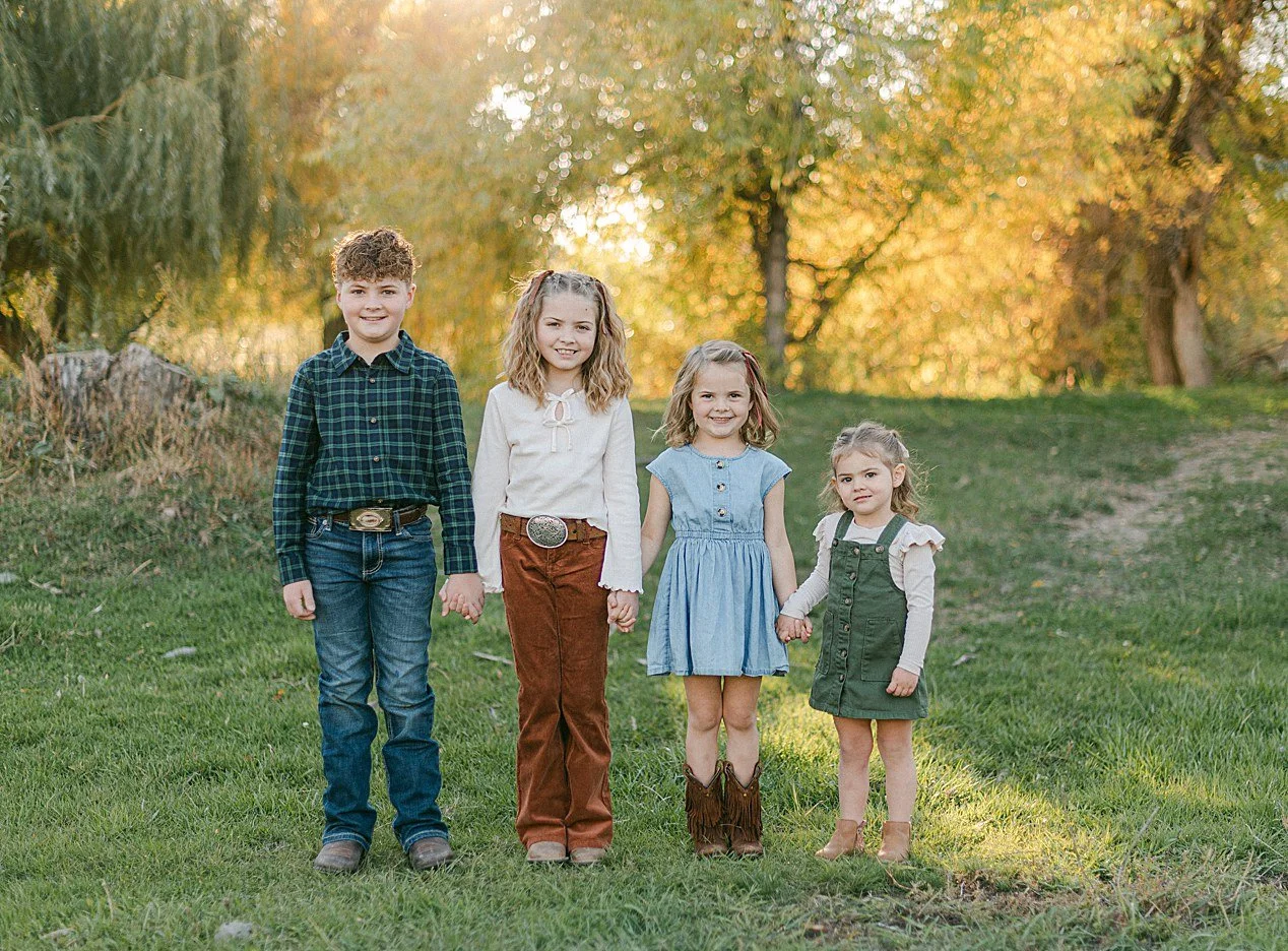 KenziPetersonPhotography_TwinFallsPhotographer_TwinFallsFamilyPhotographer_7948.jpg