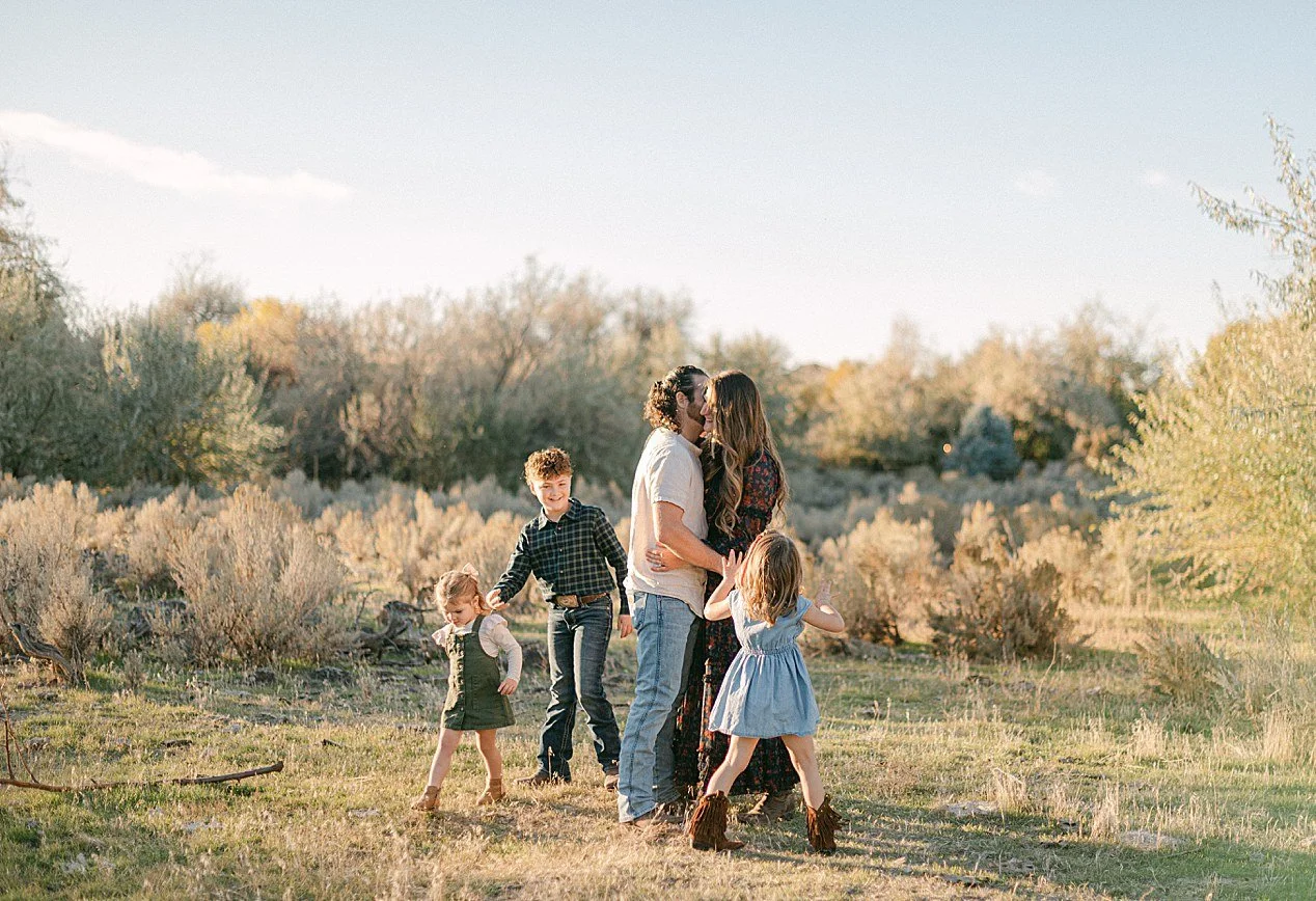 KenziPetersonPhotography_TwinFallsPhotographer_TwinFallsFamilyPhotographer_7961.jpg