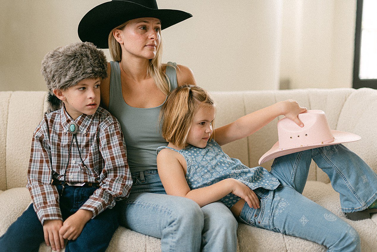KenziPetersonPhotography_TwinFallsPhotographer_TwinFallsFamilyPhotographer_8009.jpg