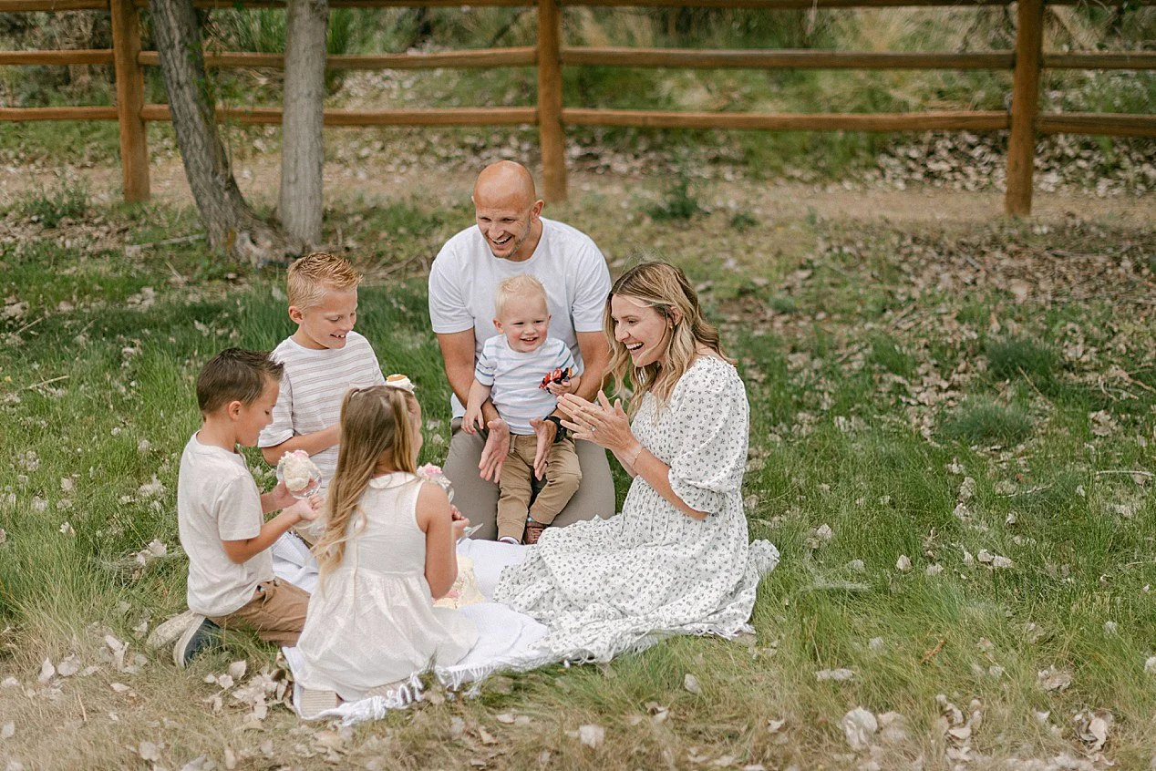 KenziPetersonPhotography_TwinFallsPhotographer_TwinFallsFamilyPhotographer_8608.jpg