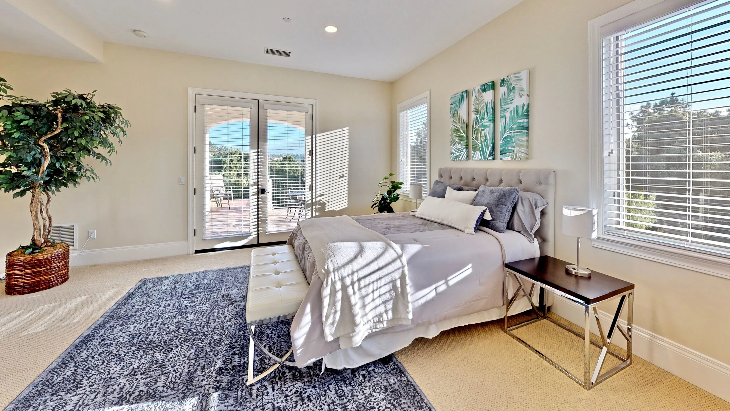 Berkley-Dr-Bedroom(3).jpg