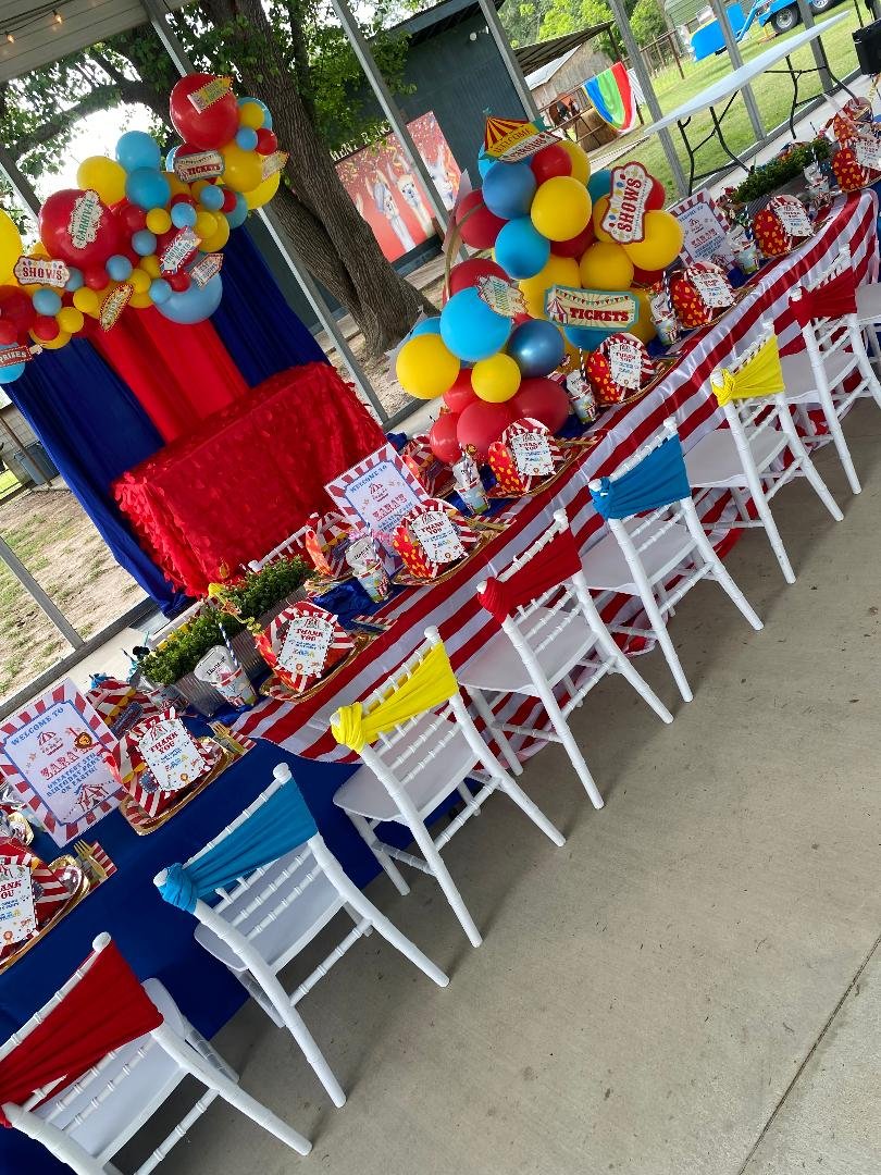 circus carnival clown party planner kids houston 2.jpg