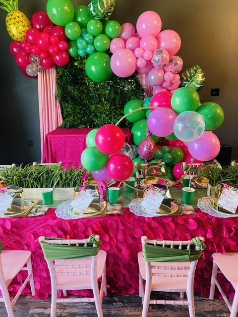 houston kids birthday planning decorator balloon decorations for childrens parties 1 - Copy.jpg