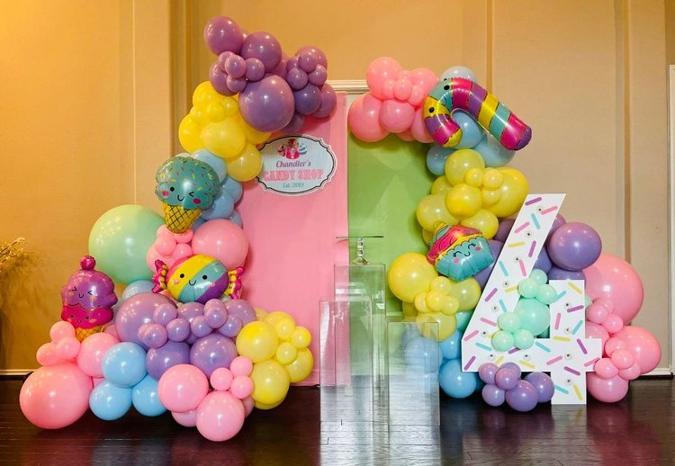 houston+balloons+decorations.jpg