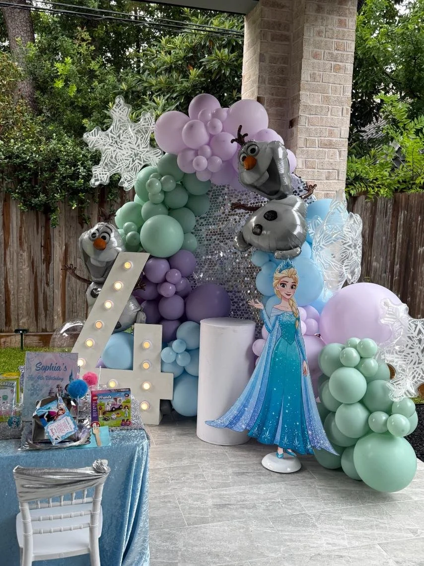 houston kids party and balloons planners.jpg