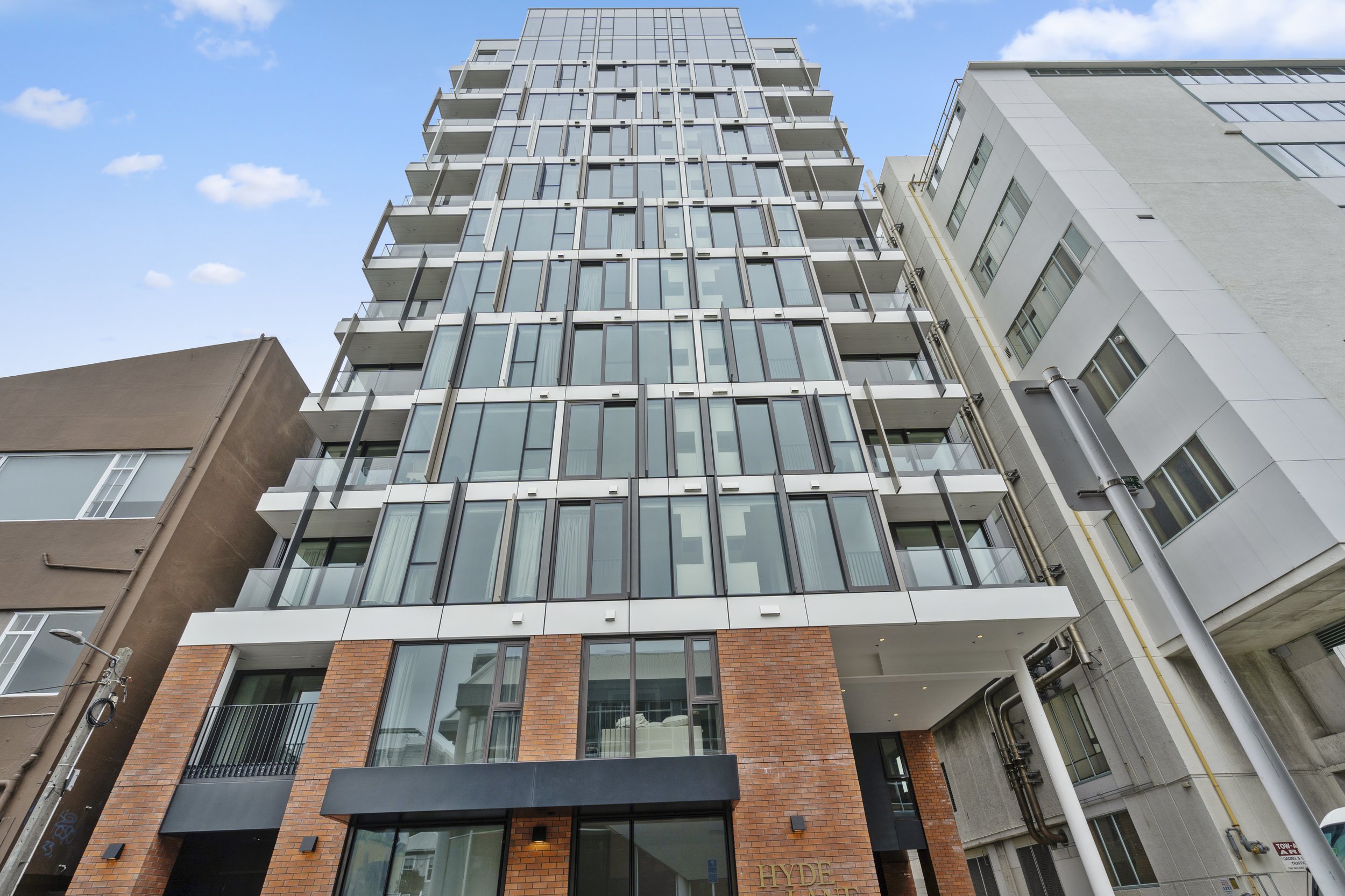 006_Open2view_ID585213-10_Alpha_Street.jpg