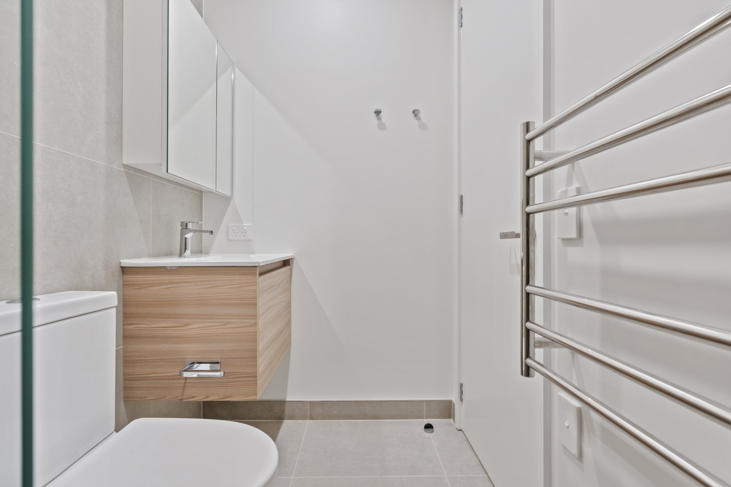 007_Open2view_ID585213-10_Alpha_Street.jpg