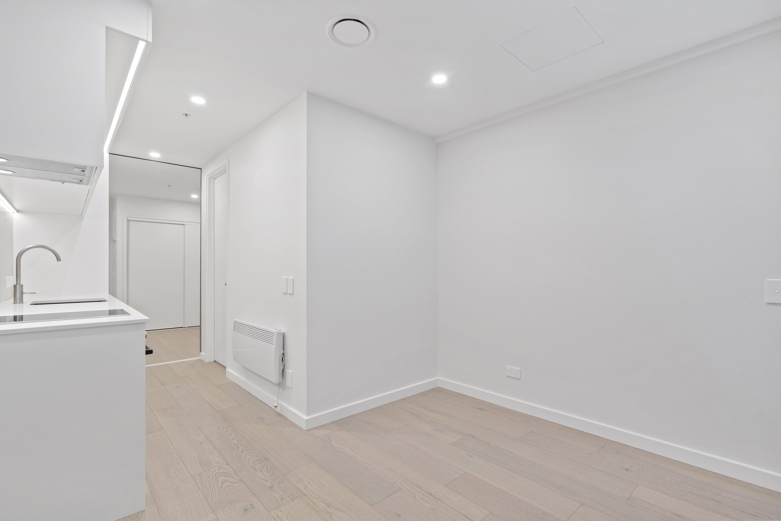 025_Open2view_ID585213-10_Alpha_Street.jpg