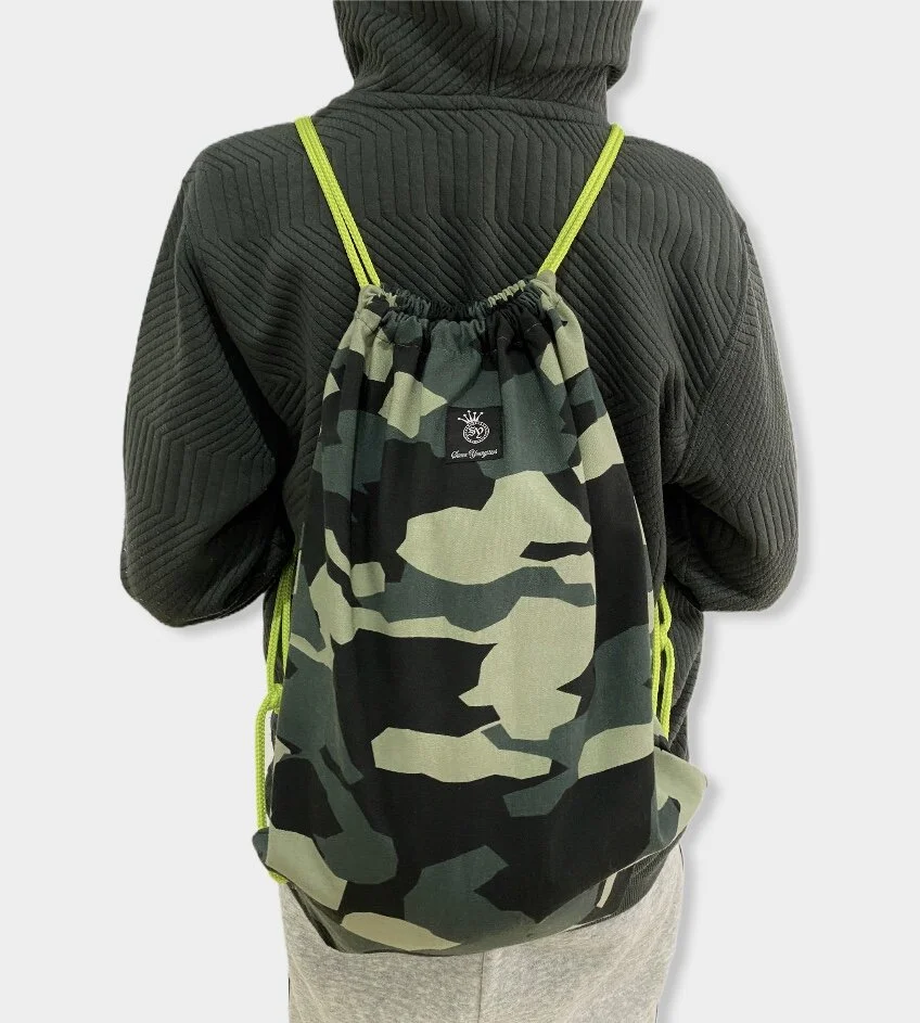 D6D8B273-39F3-489A-B6AF-CDB780D4F6A1