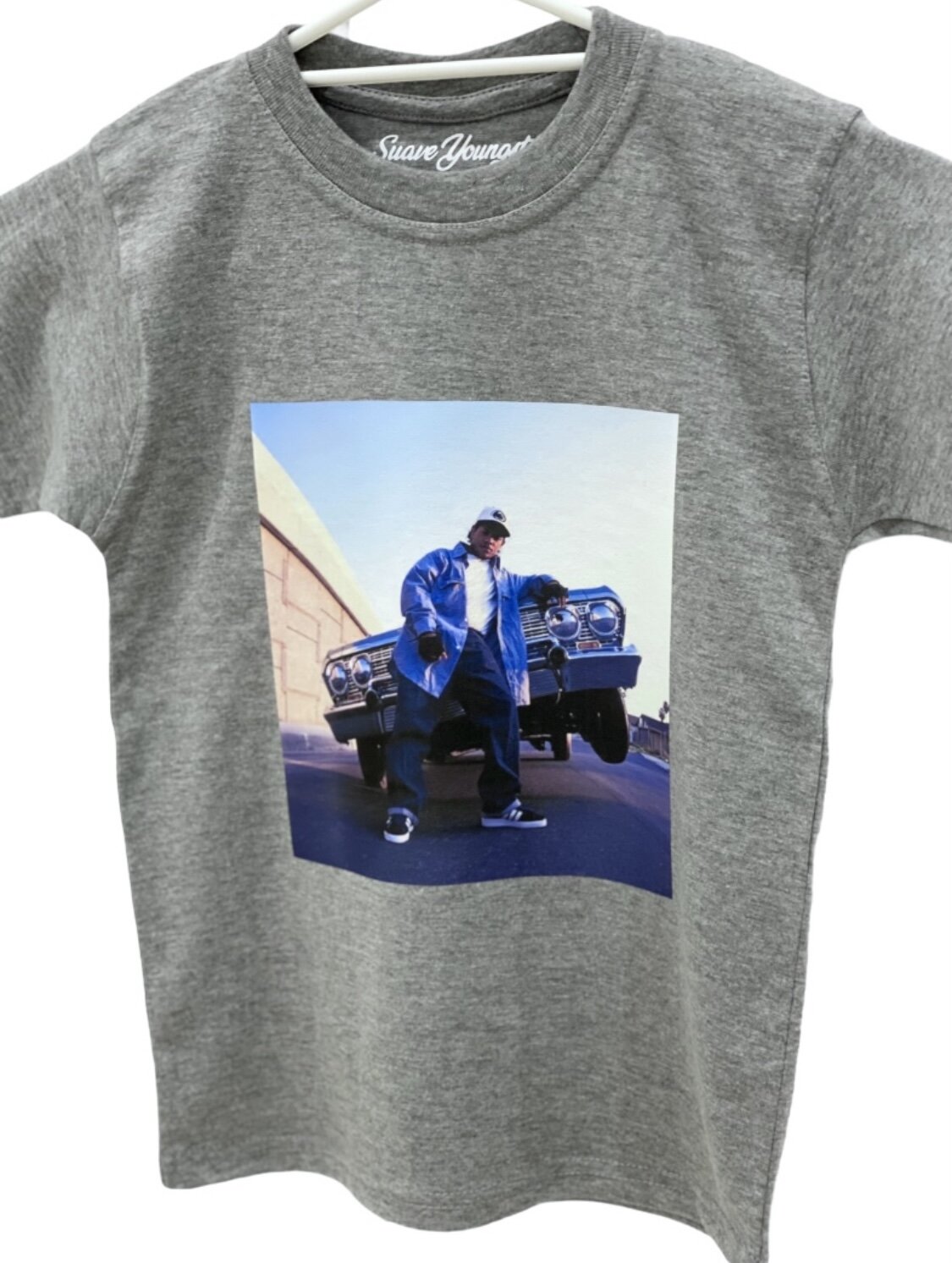 CEE814E8-2BB5-4D8E-B389-4A222F8C165C