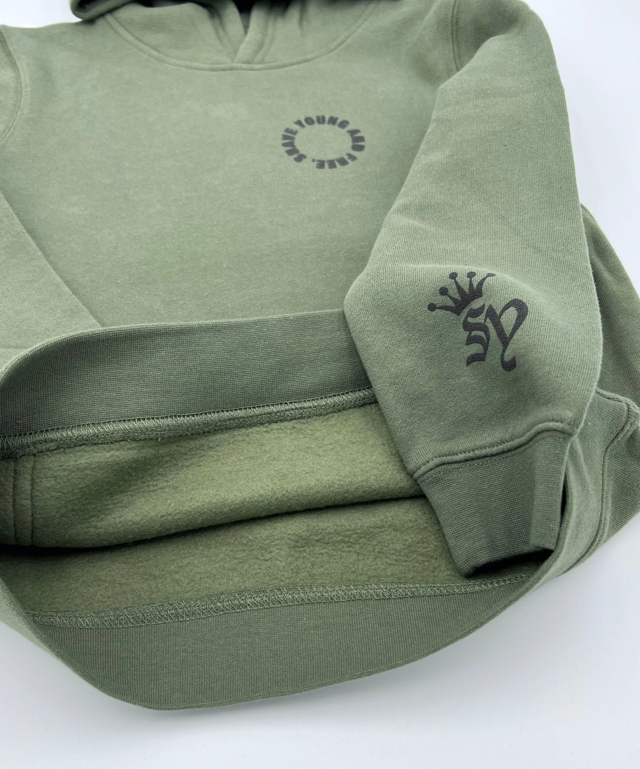 01FDDD61-72D9-49D2-82AD-F6D56EFC79D7