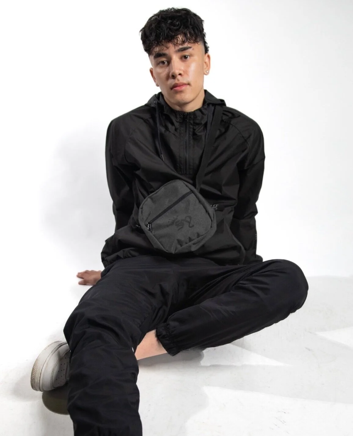 98896931-8A23-4990-B90A-50FB0E0DCBB5