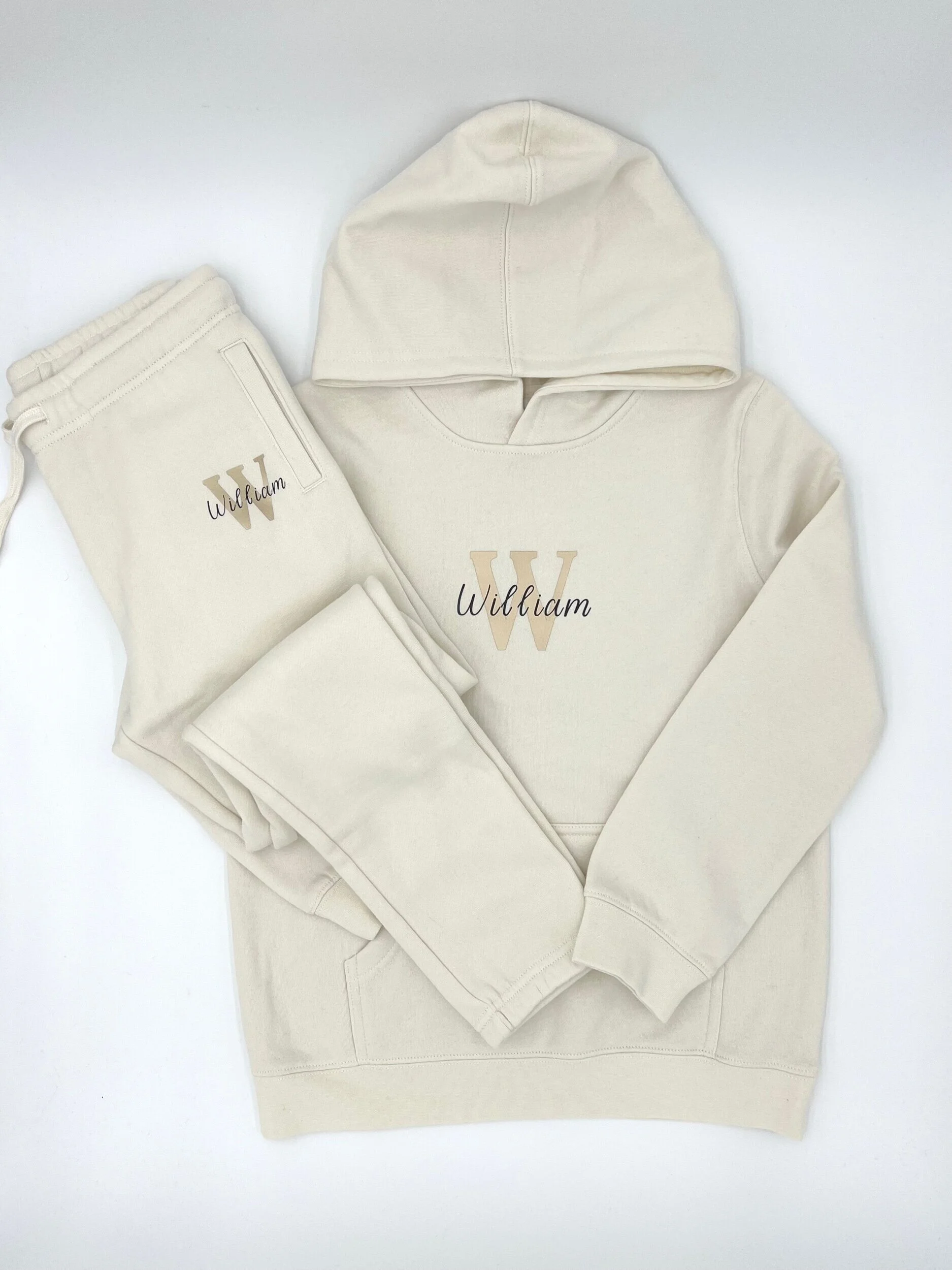 8F671F42-7A34-48F2-9A00-27BDCEAB2B77