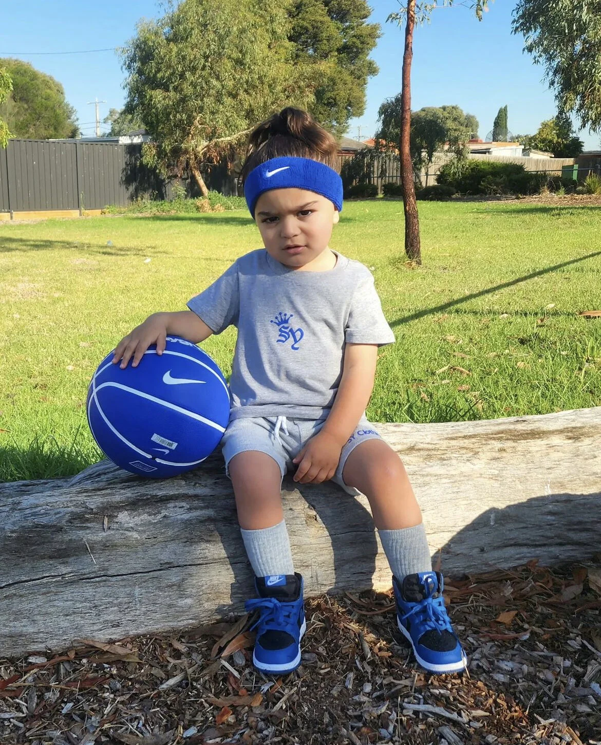 22133287-6AD0-4BAE-B8E3-E337F92C5274