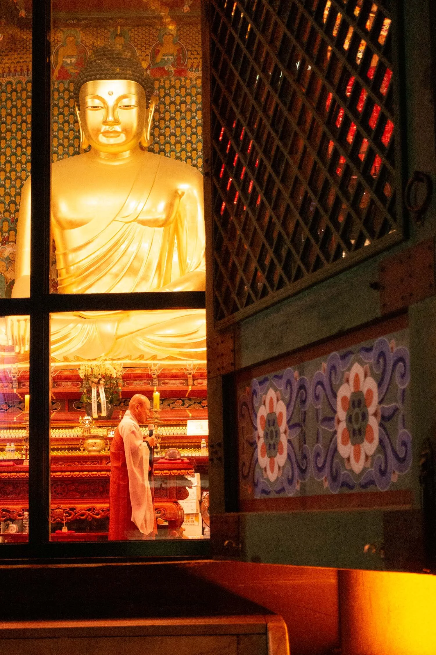 Prayer time @ Jogyesa