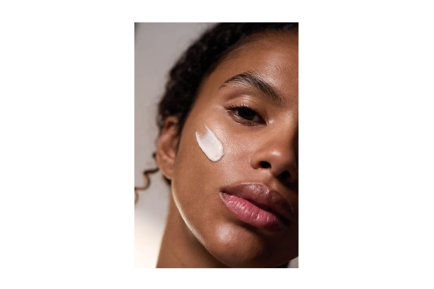 Firming Mask model UK.jpg