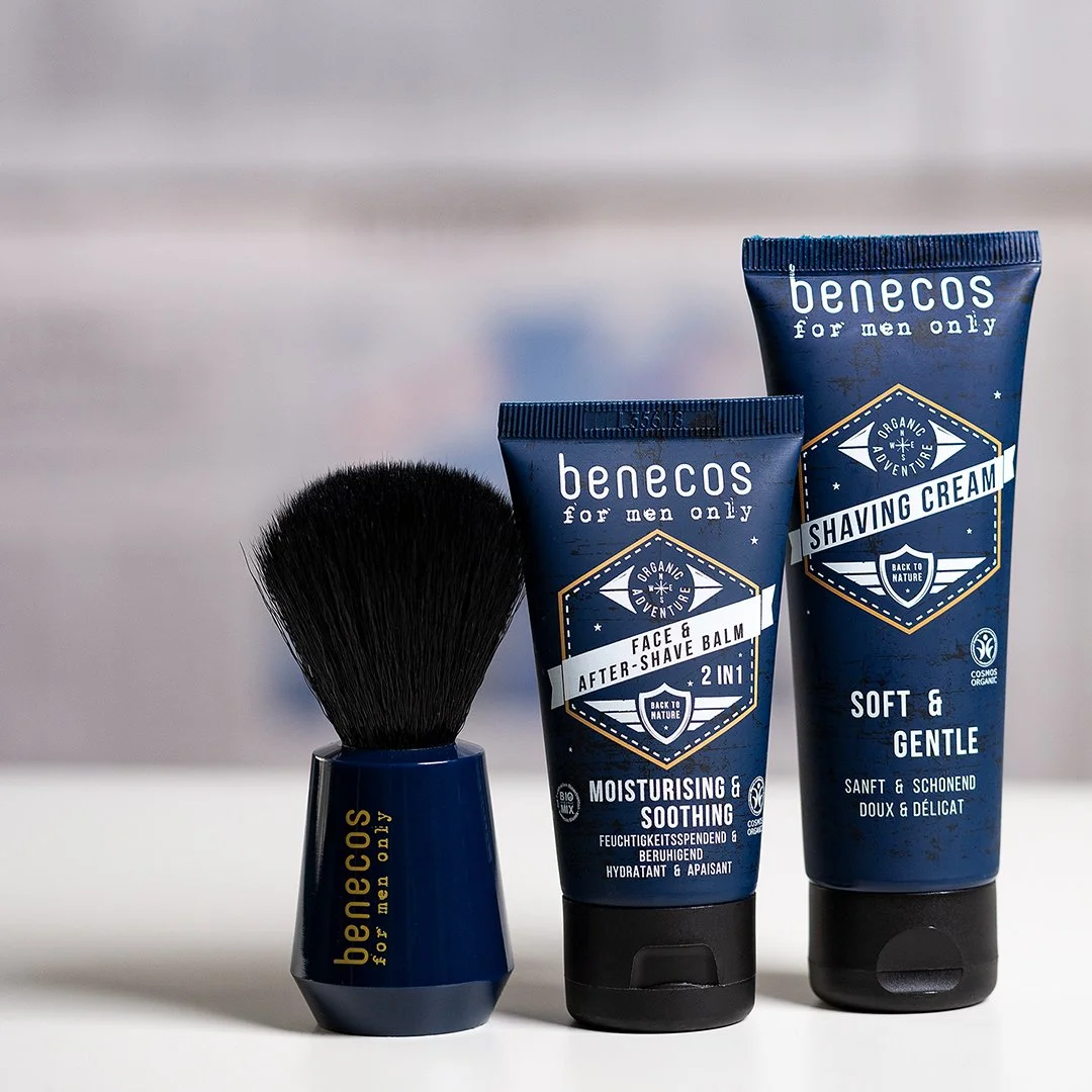 94168_benecos_owll-shaved_Shaving_Cream_after-shave_balm_shaving_brush_a.jpg