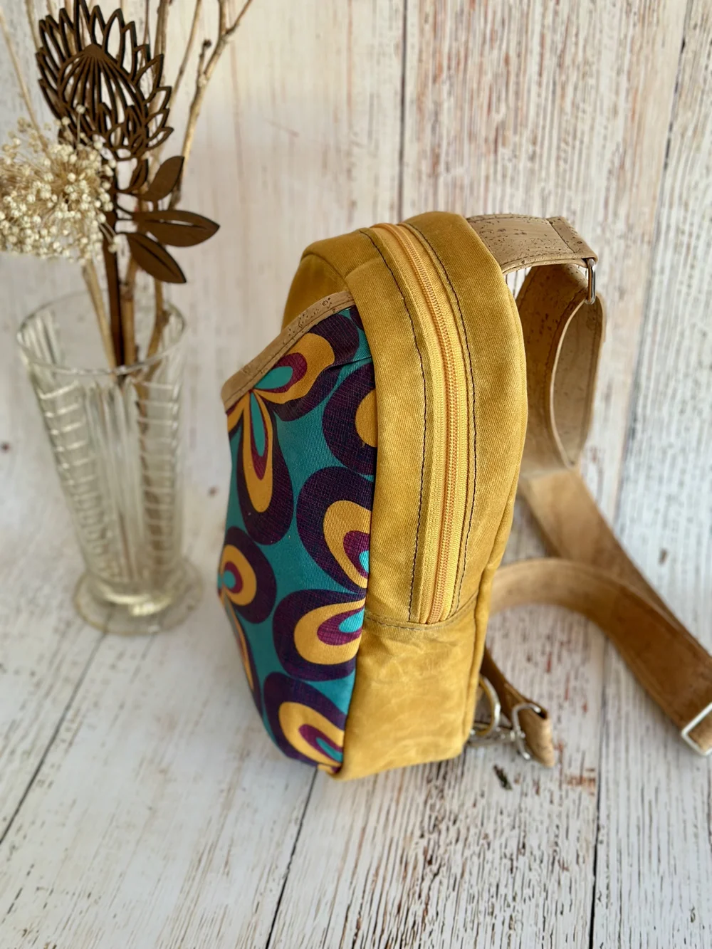 Rosie Sling Purse Anthropomorphic Orange Black Yellow Adjustable Strap Kitschy Rosie Sling PDF Pattern – Knotted Threads Co., LLC main image 3