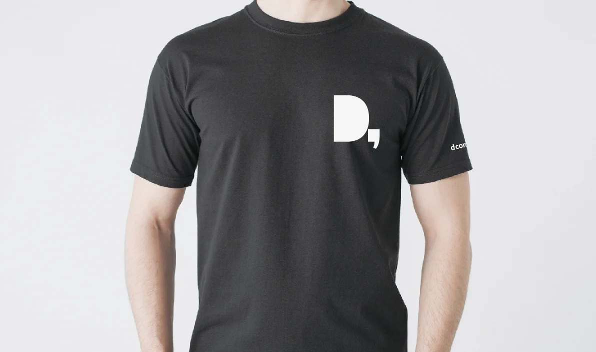 dcomm08.jpg