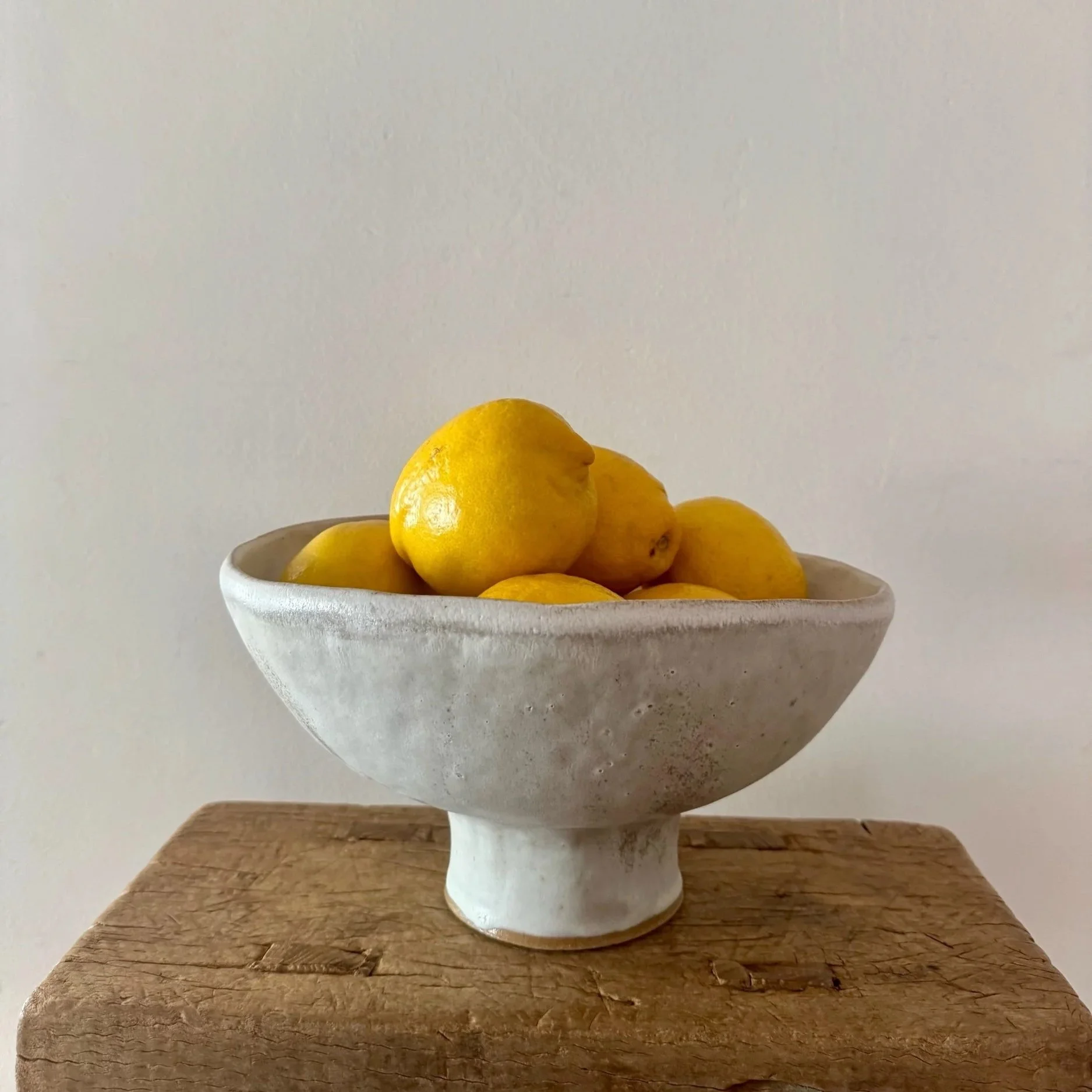 Splendid Pedestal/Compote Bowl - Perfect as a Fruit Bowl, Serving Bowl or Statement Piece