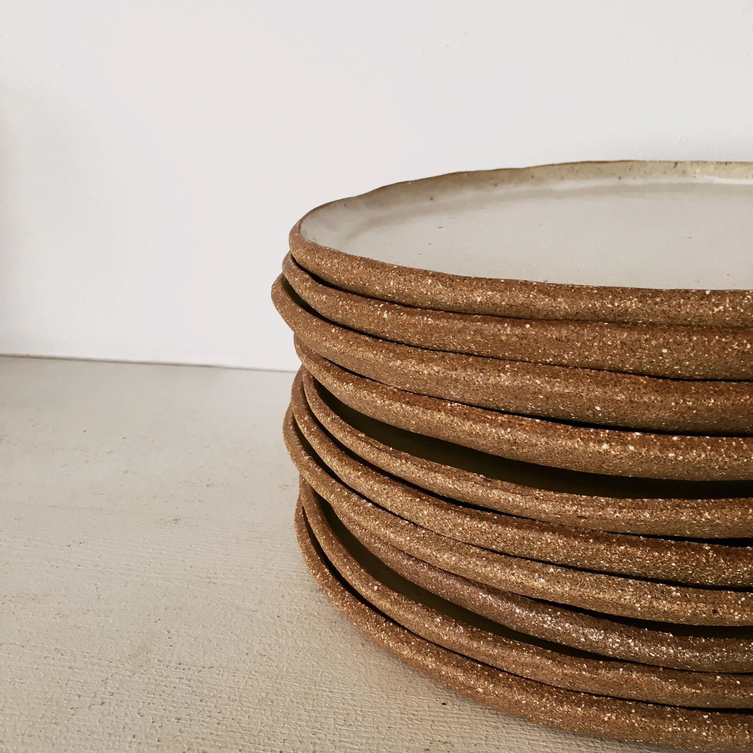 DSW DINNER PLATE STACK_02.jpg