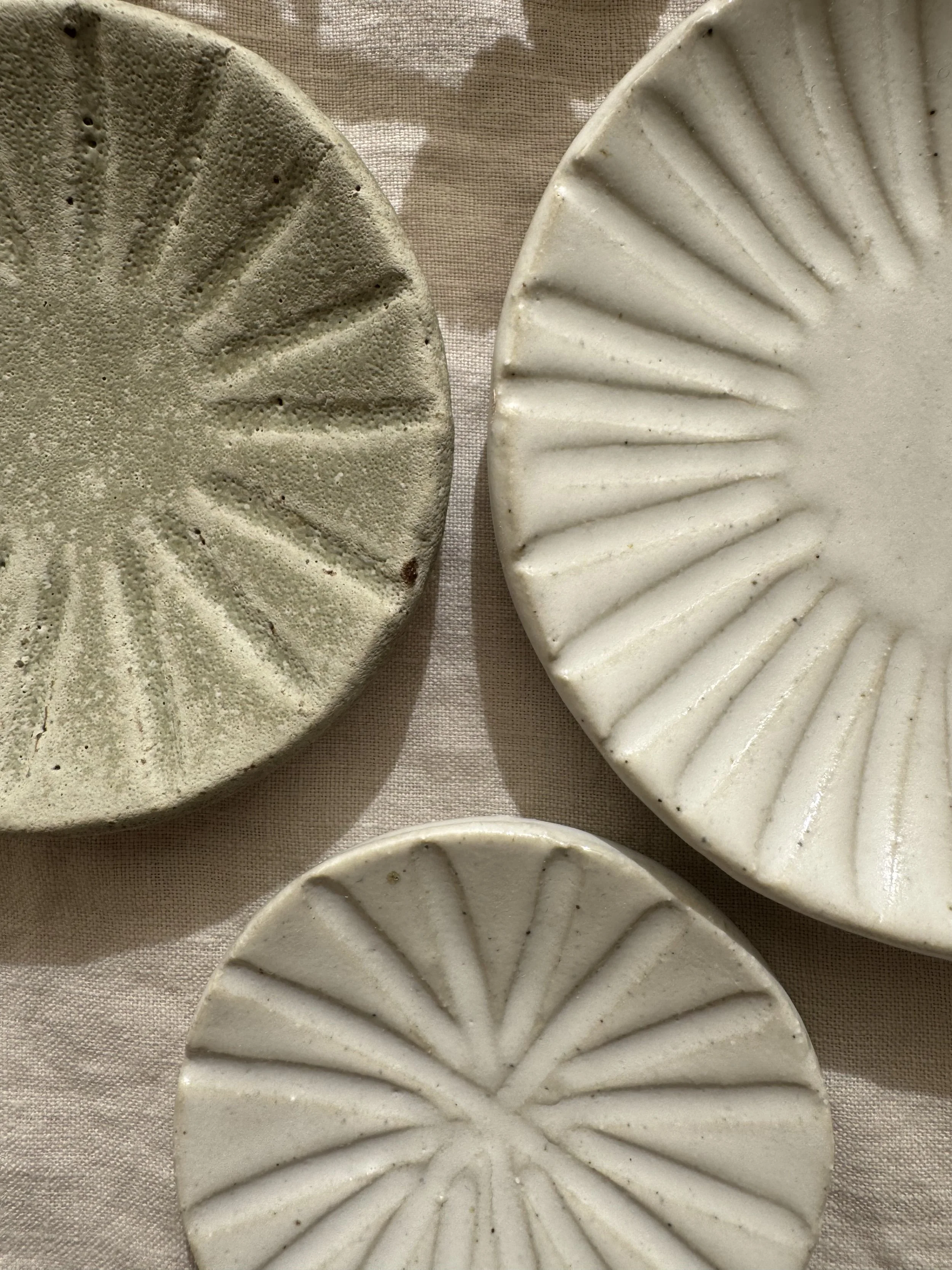 Set of Three Lovely Small Carved Handmade Stoneware Dishes by Splendid Wren Ceramics - Condiment Dishes, Salt Dishes, Jewellery Dishes #004